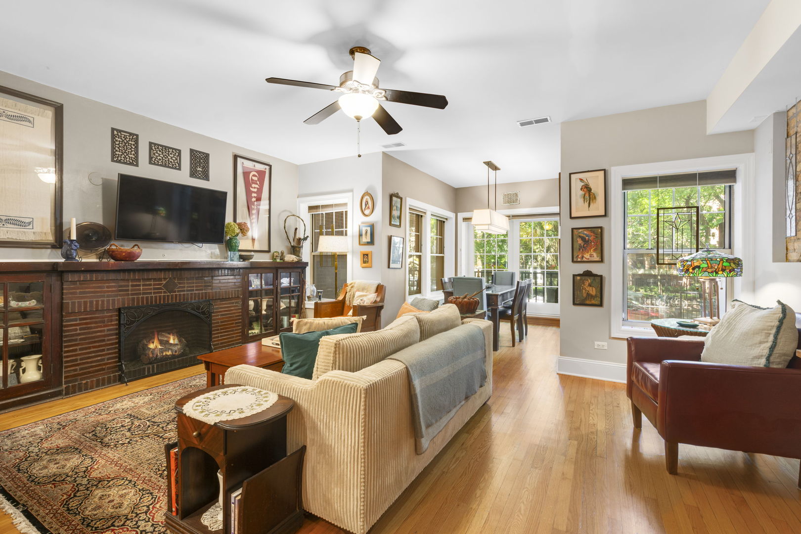 4731 N Malden Street Unit: 1S