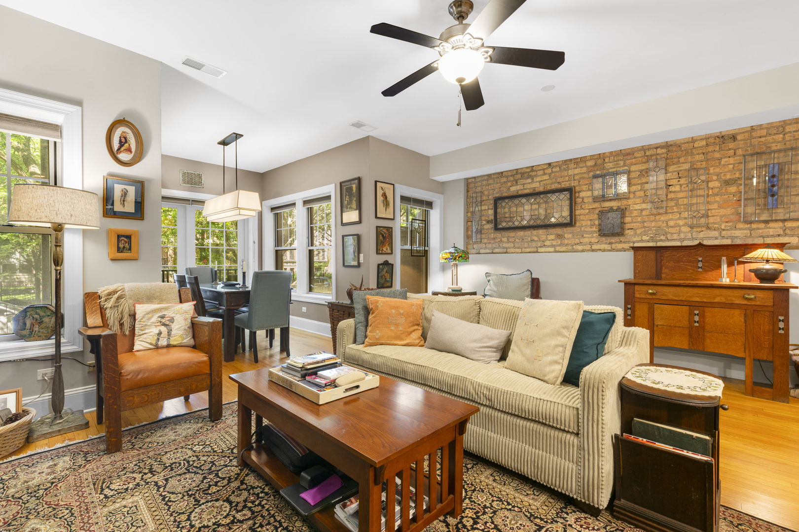 4731 N Malden Street Unit: 1S