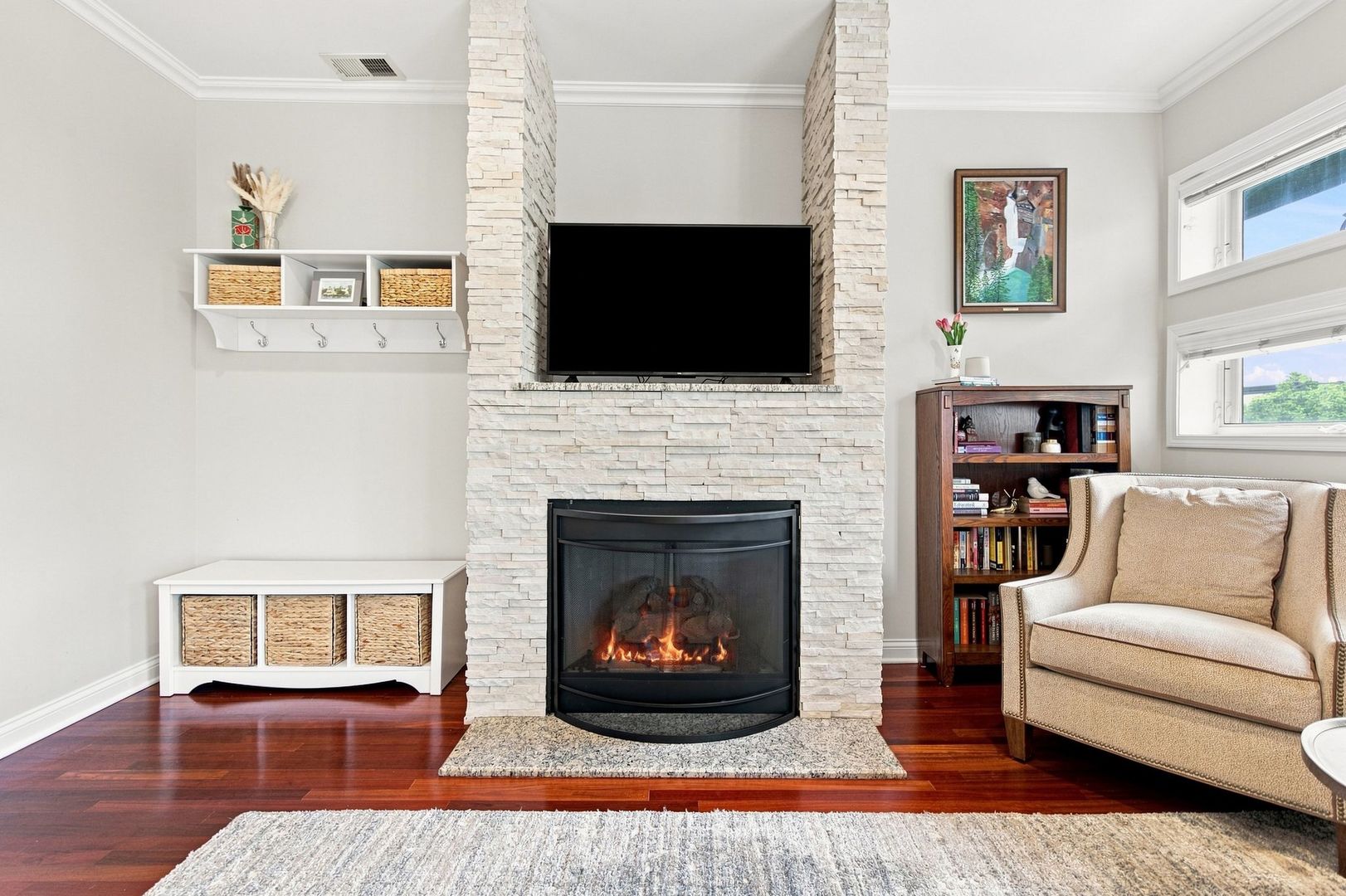 1925 W Irving Park Road Unit: 3