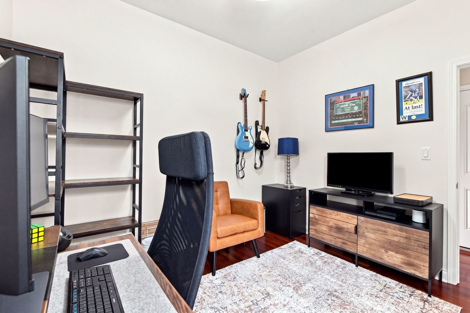 1925 W Irving Park Road Unit: 3