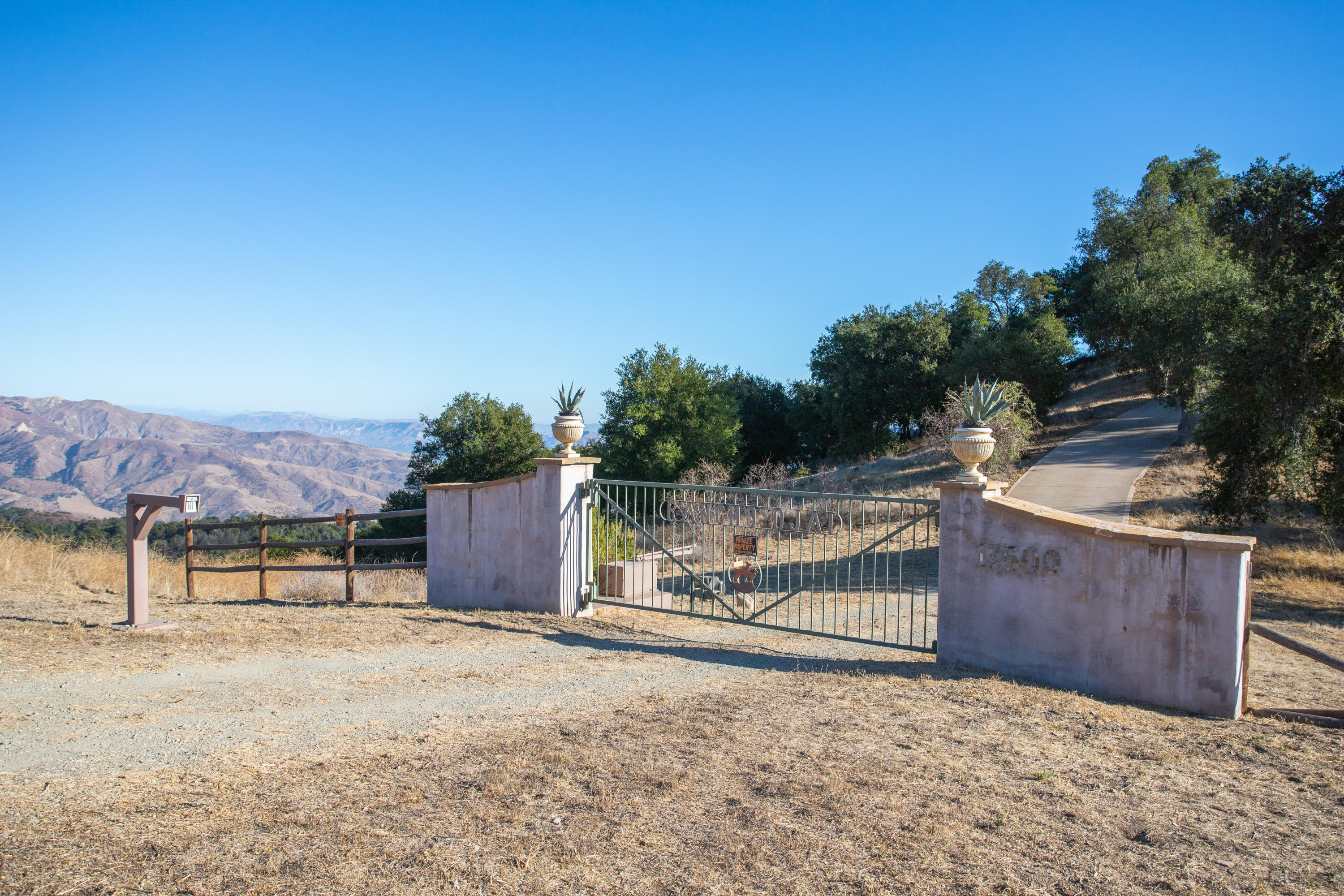 13500 E Sulphur Mountain Road