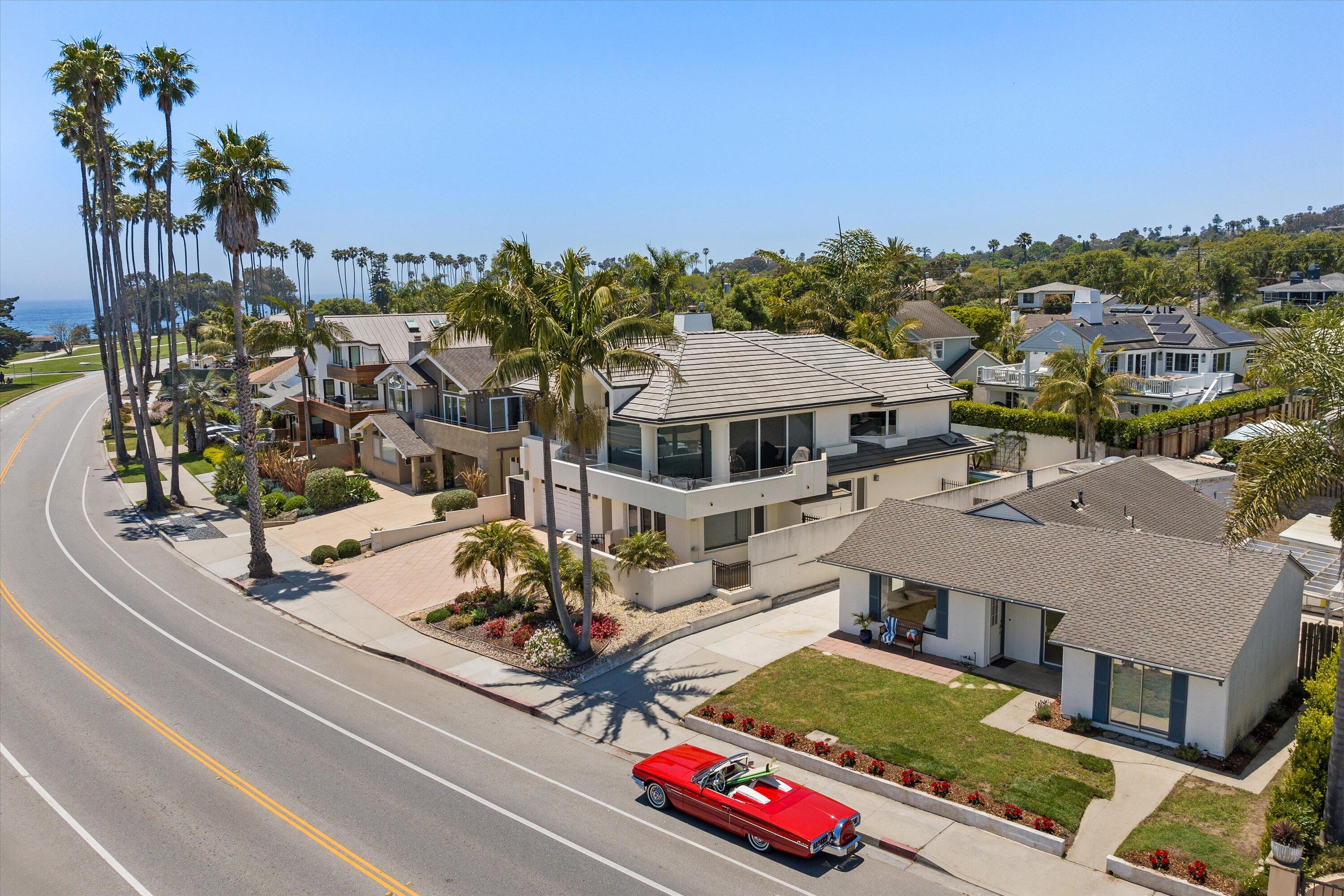 1204 Shoreline Drive