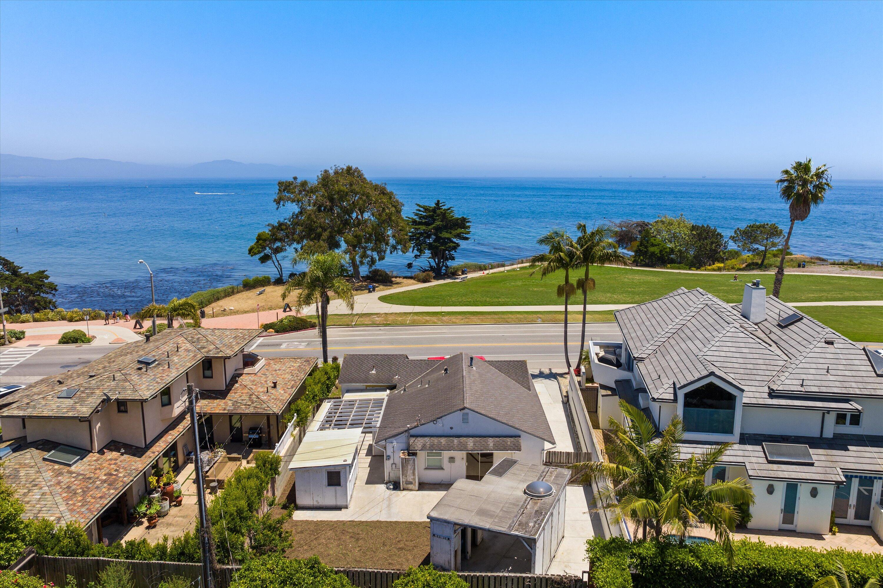 1204 Shoreline Drive
