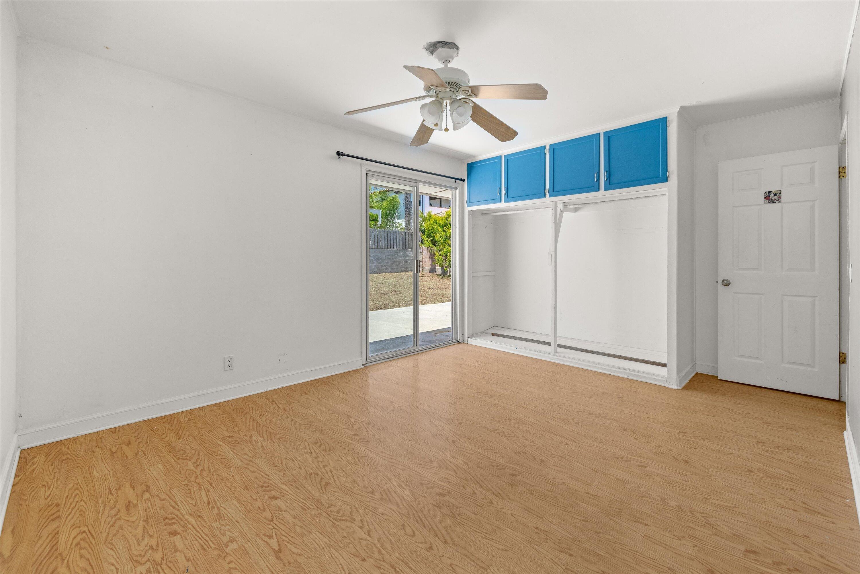 1204 Shoreline Drive