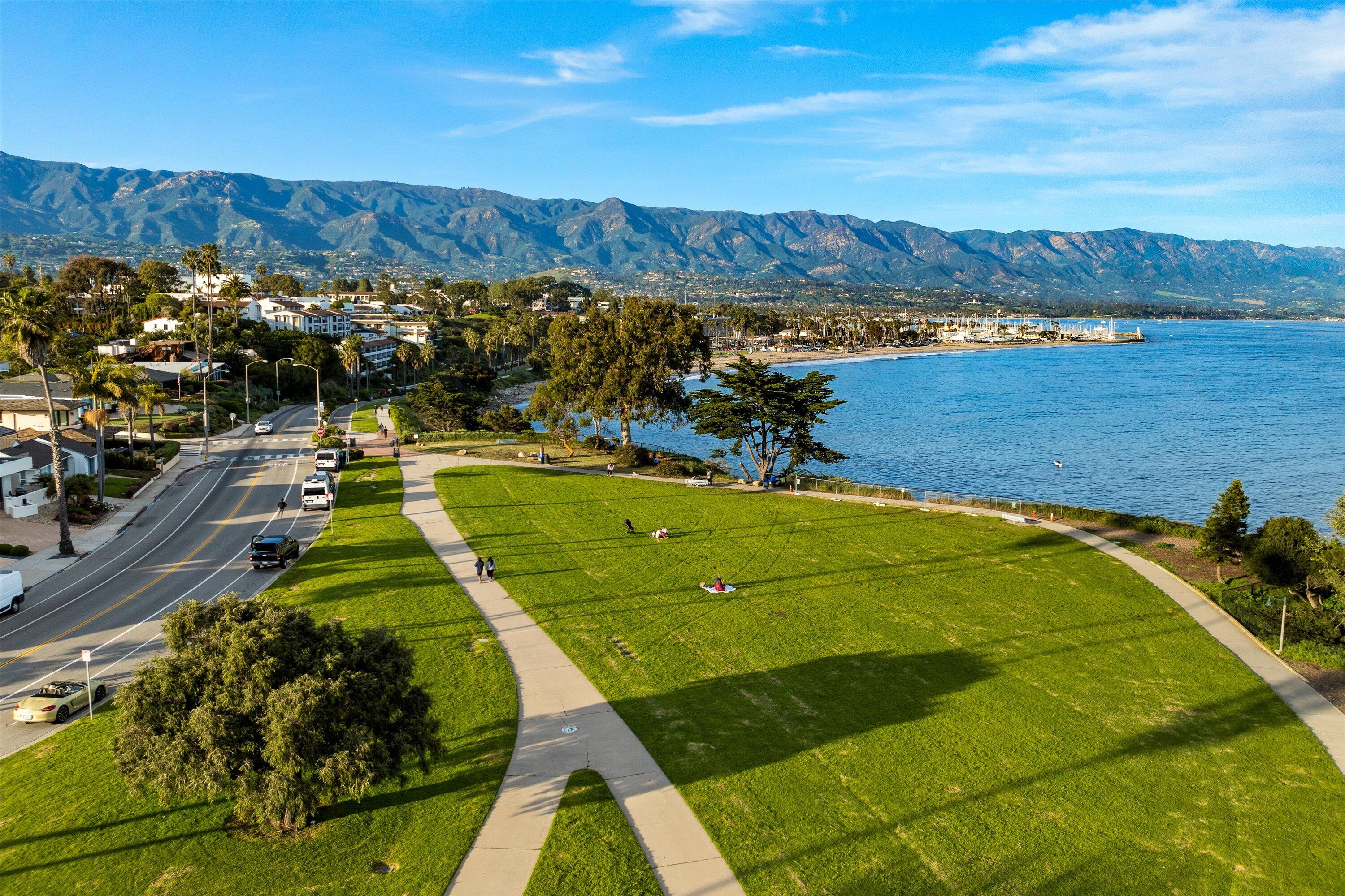 1204 Shoreline Drive