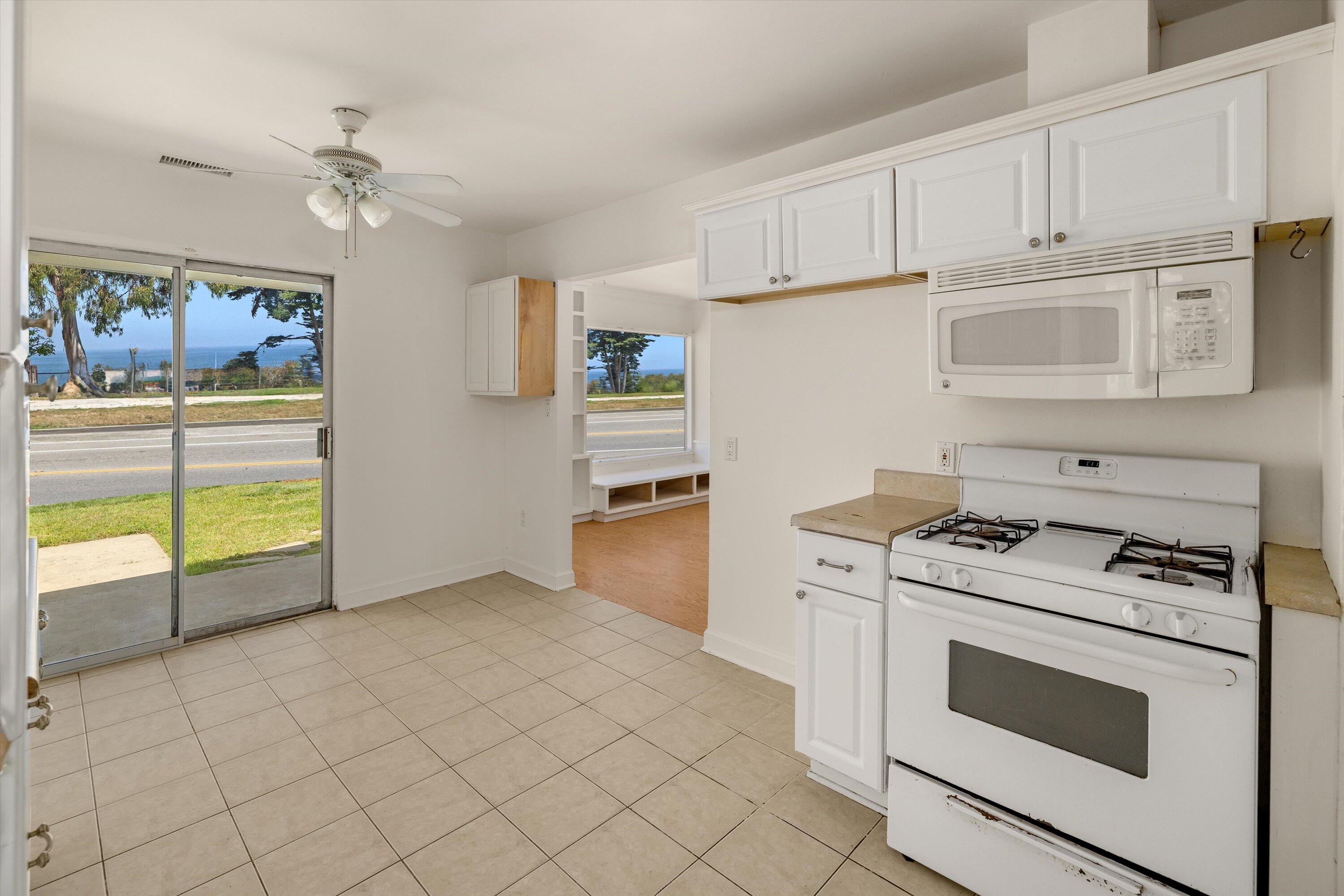 1204 Shoreline Drive