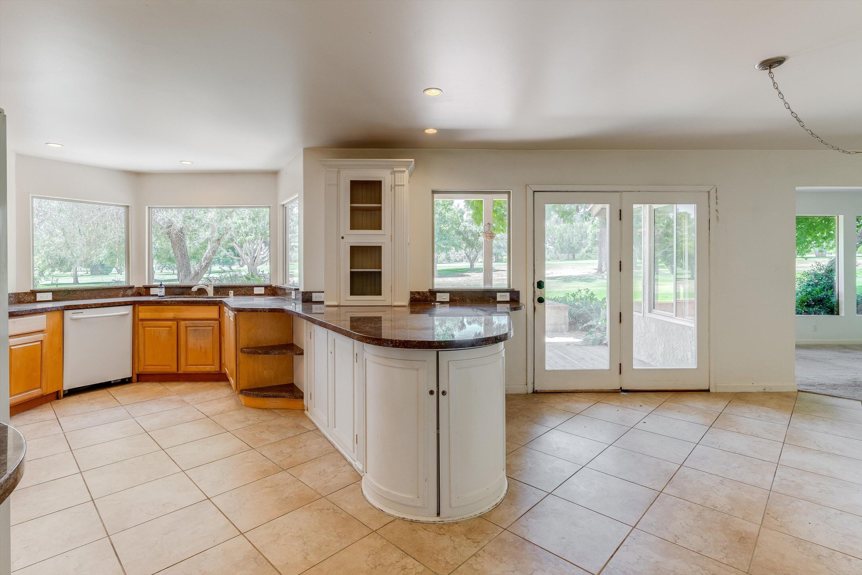 2713 Lorencita Drive