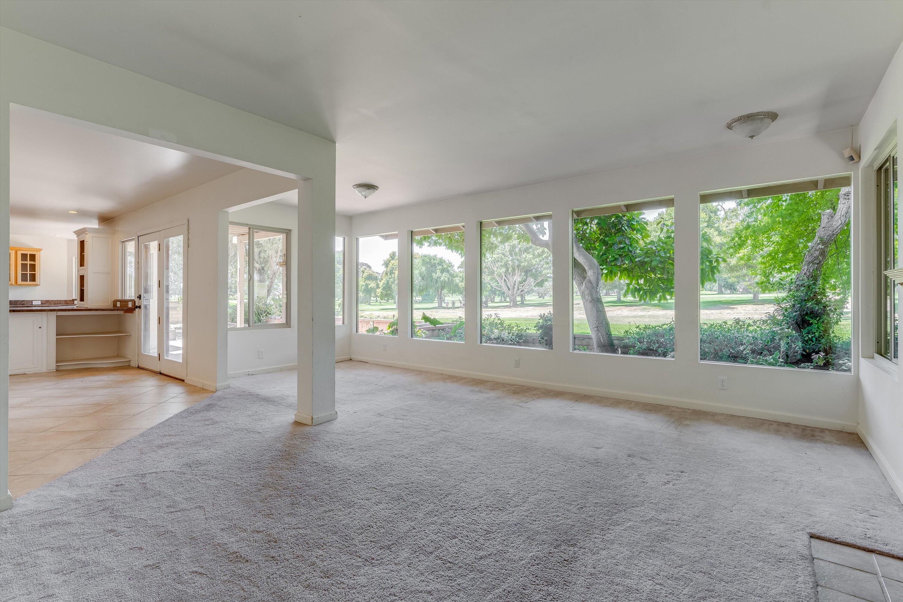 2713 Lorencita Drive