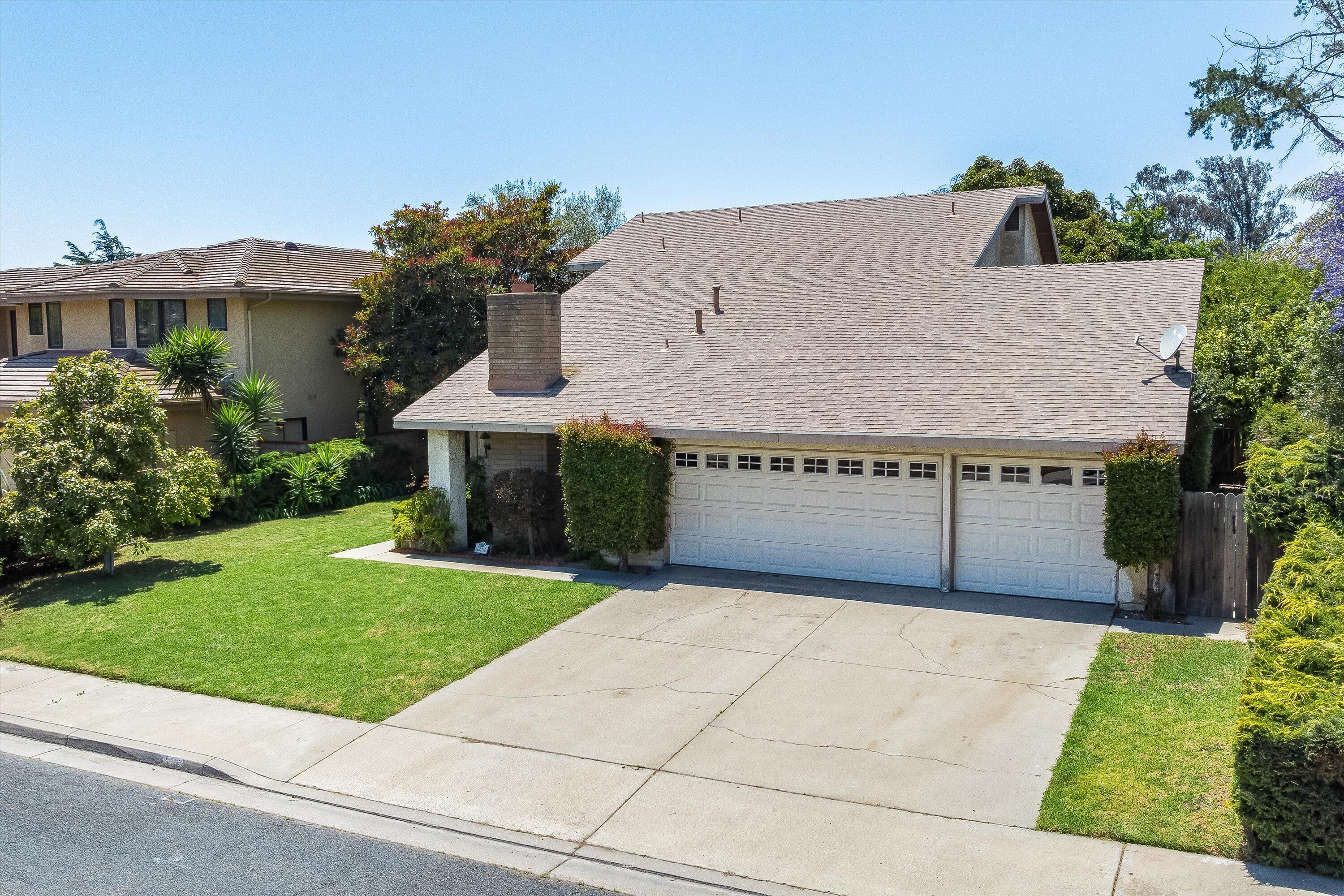 2713 Lorencita Drive