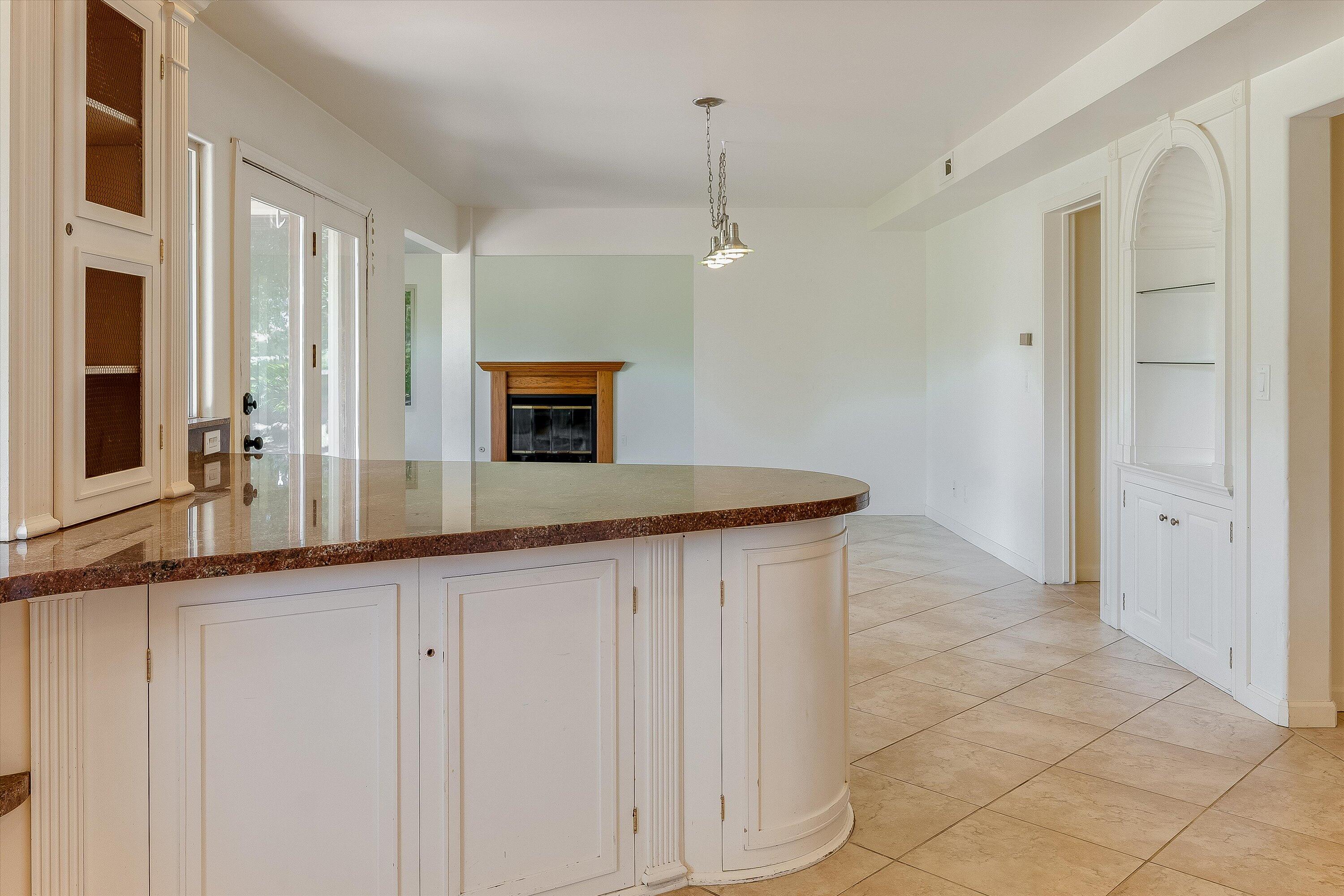 2713 Lorencita Drive