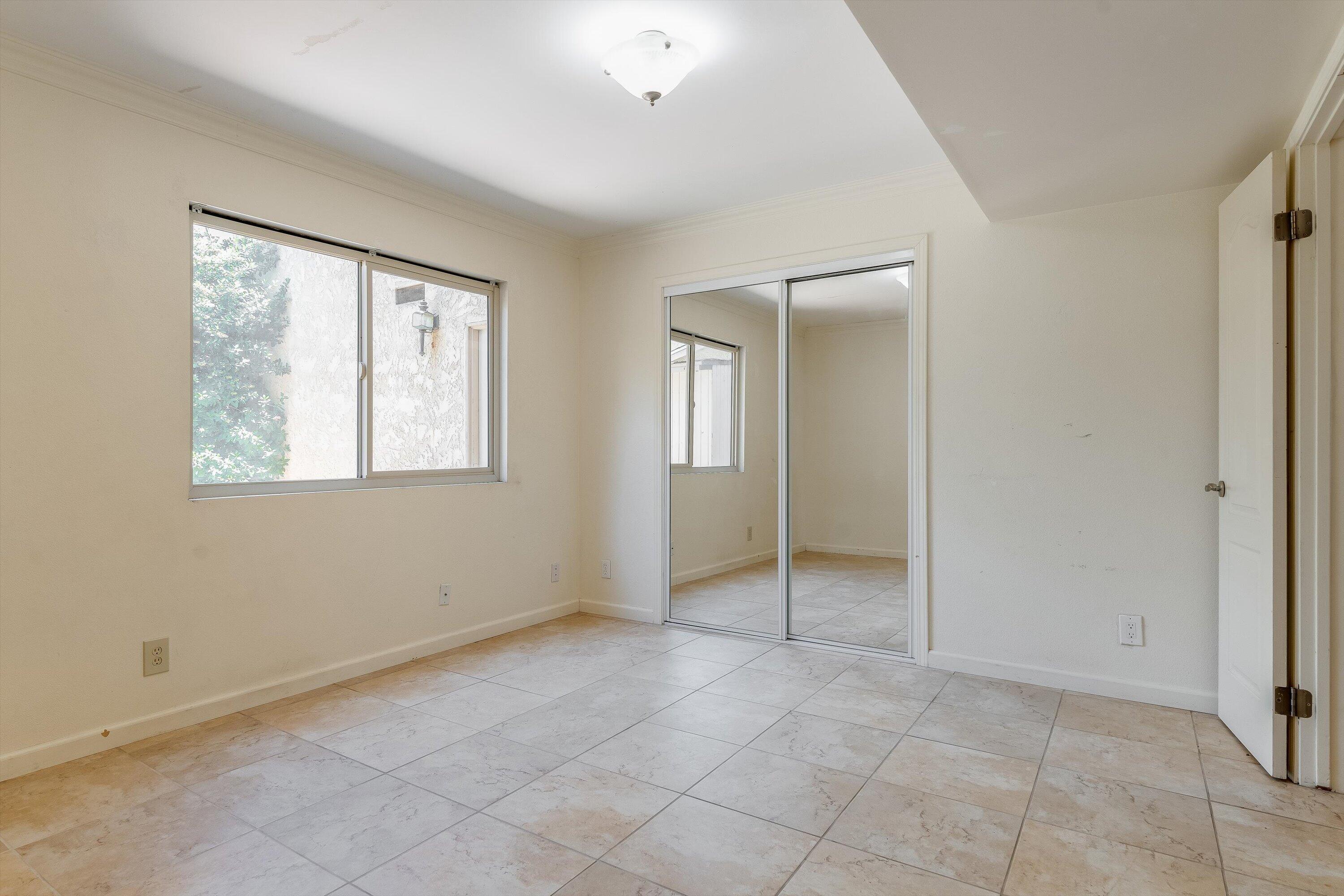 2713 Lorencita Drive