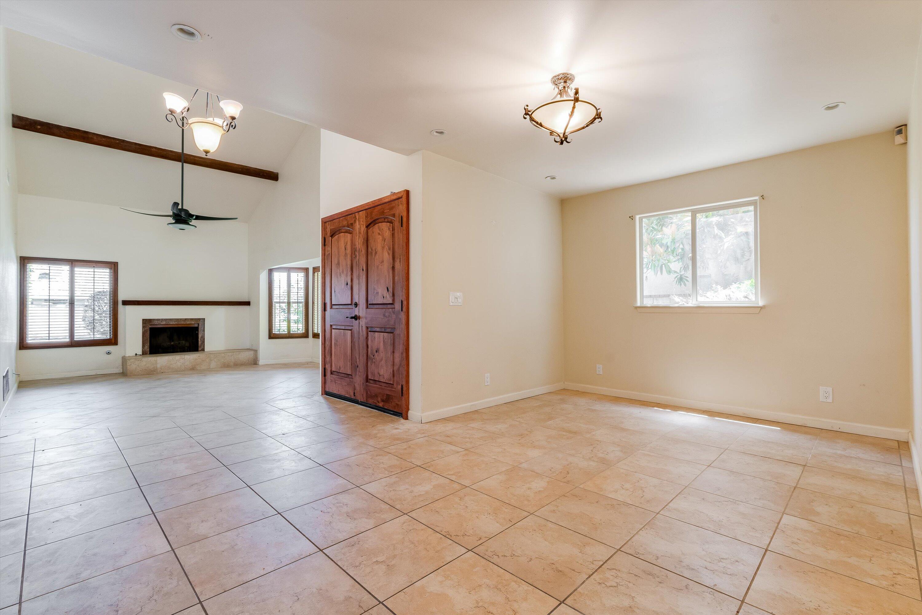 2713 Lorencita Drive