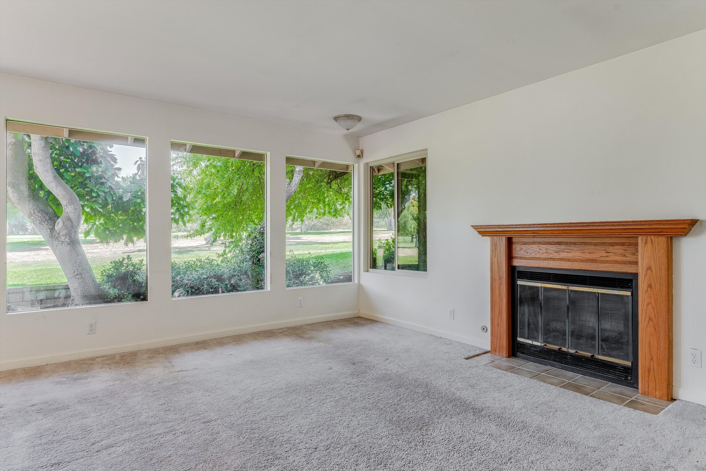 2713 Lorencita Drive