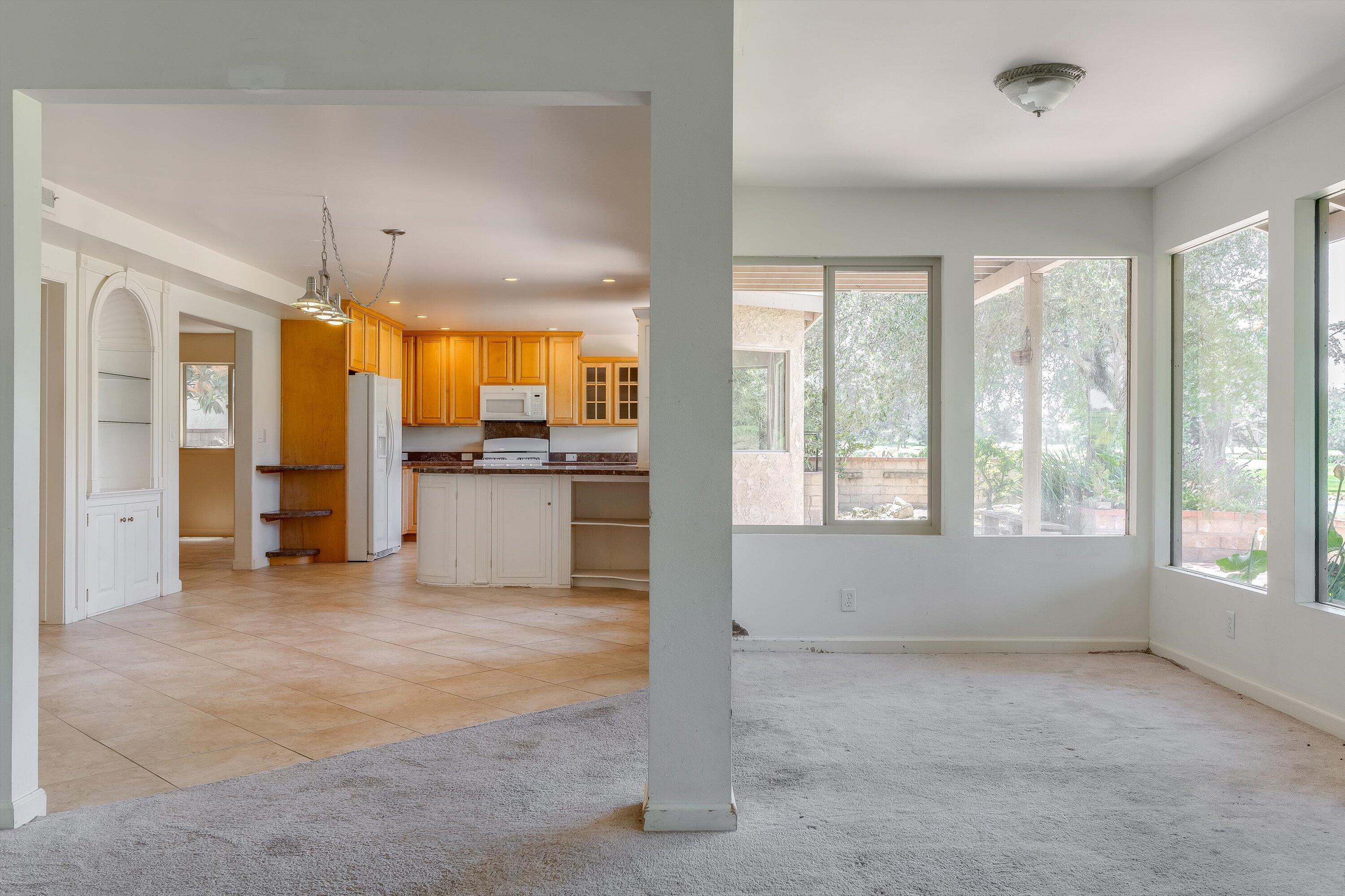 2713 Lorencita Drive