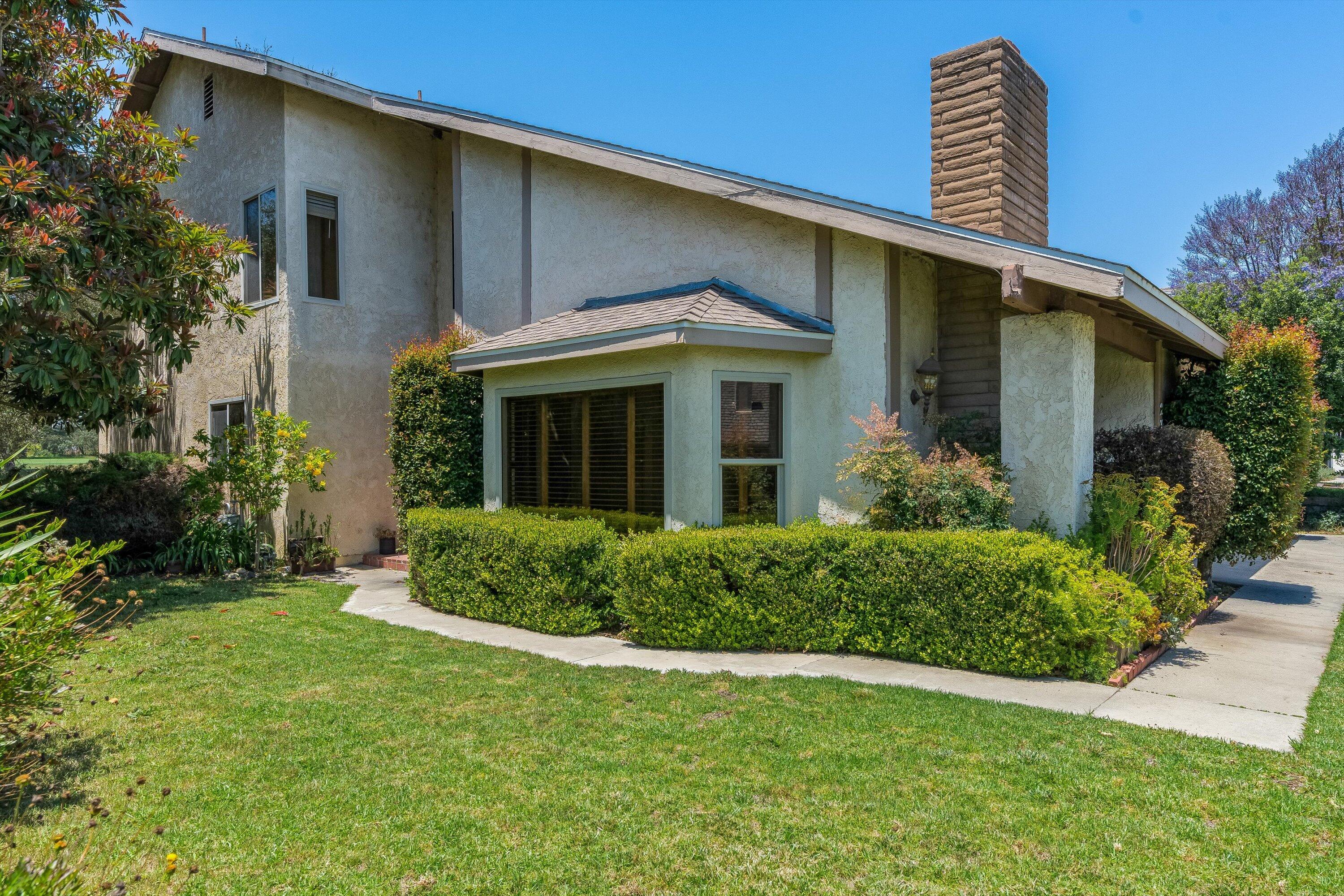 2713 Lorencita Drive