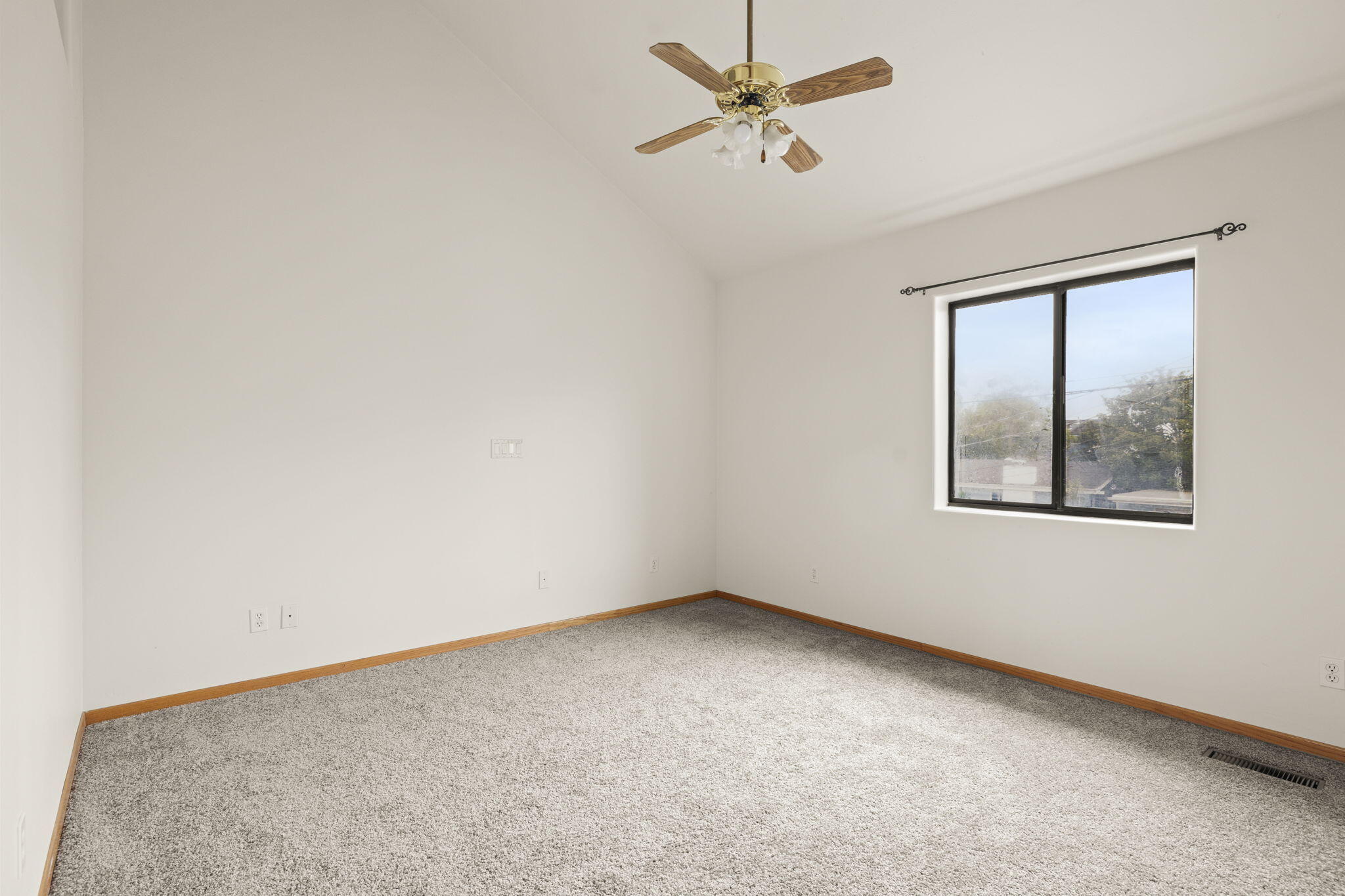 6870 Trigo Road