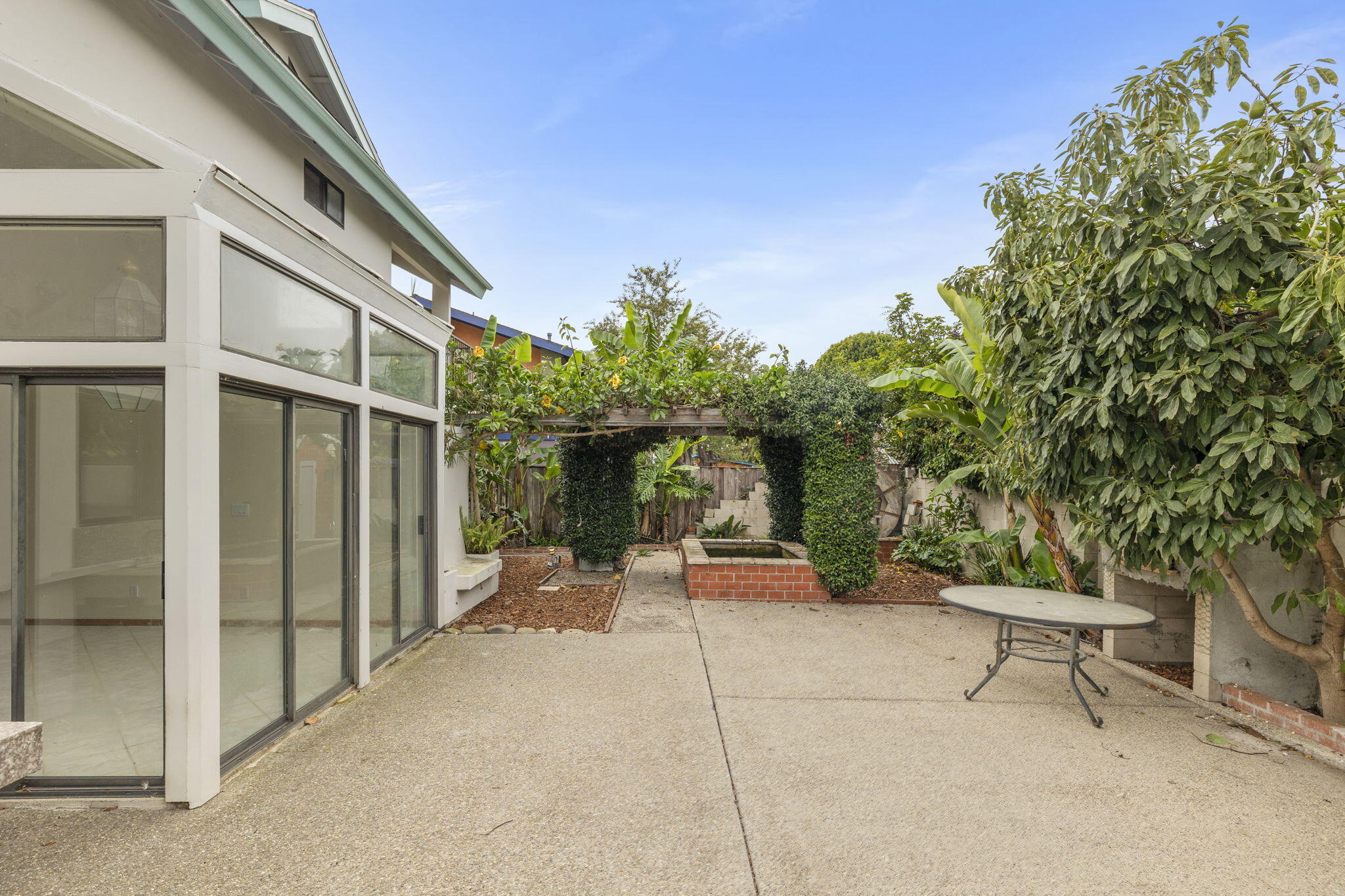 6870 Trigo Road