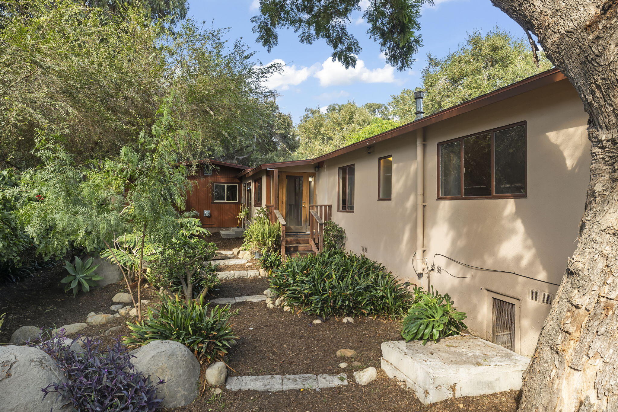 5130 Cathedral Oaks Road