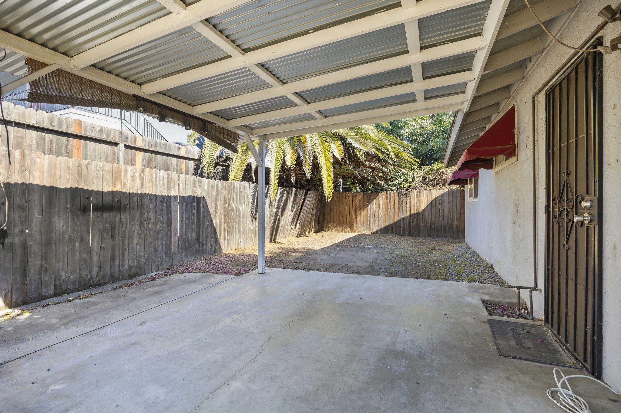 430 W Valerio Street