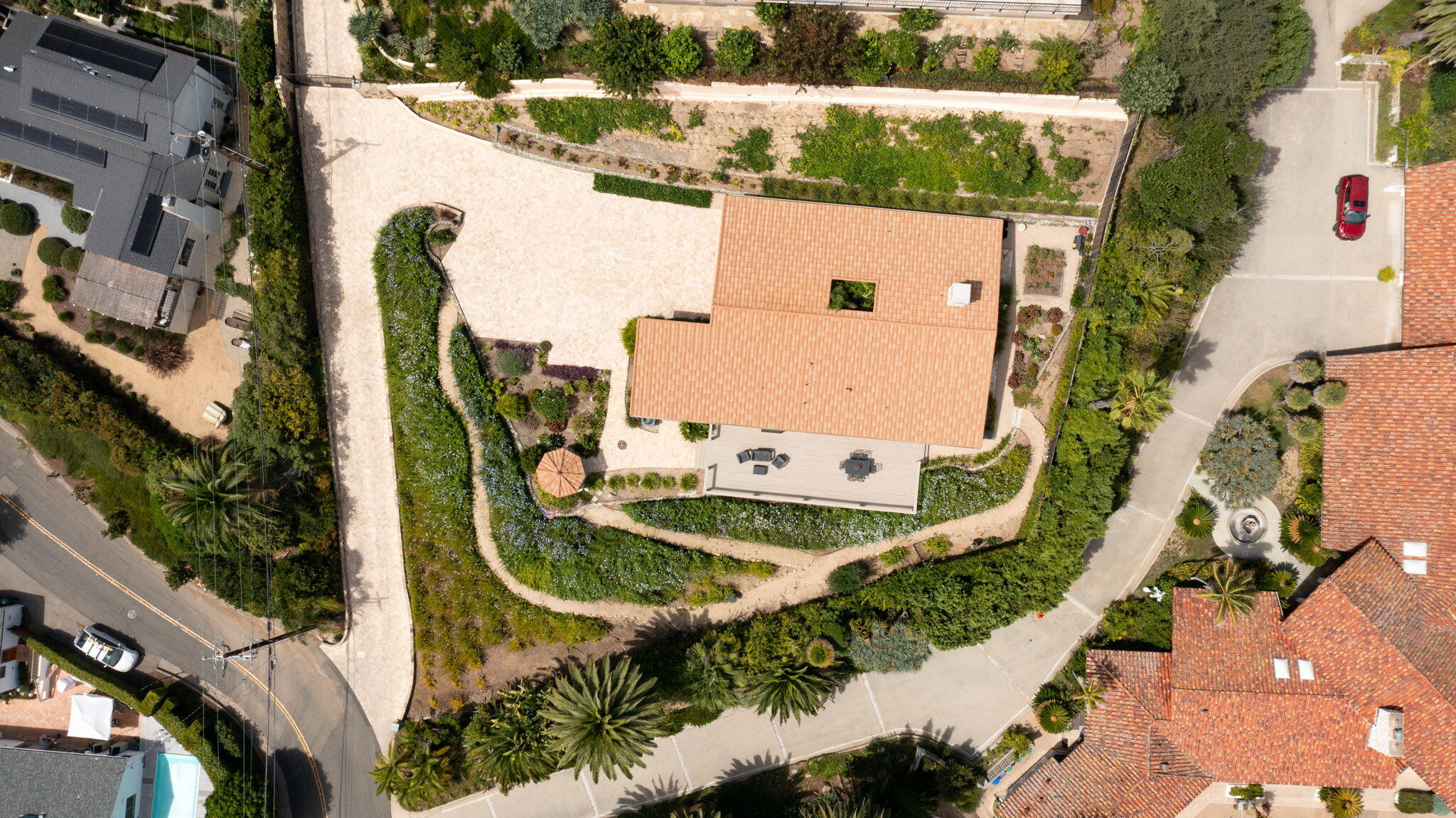 550 Miramonte Drive