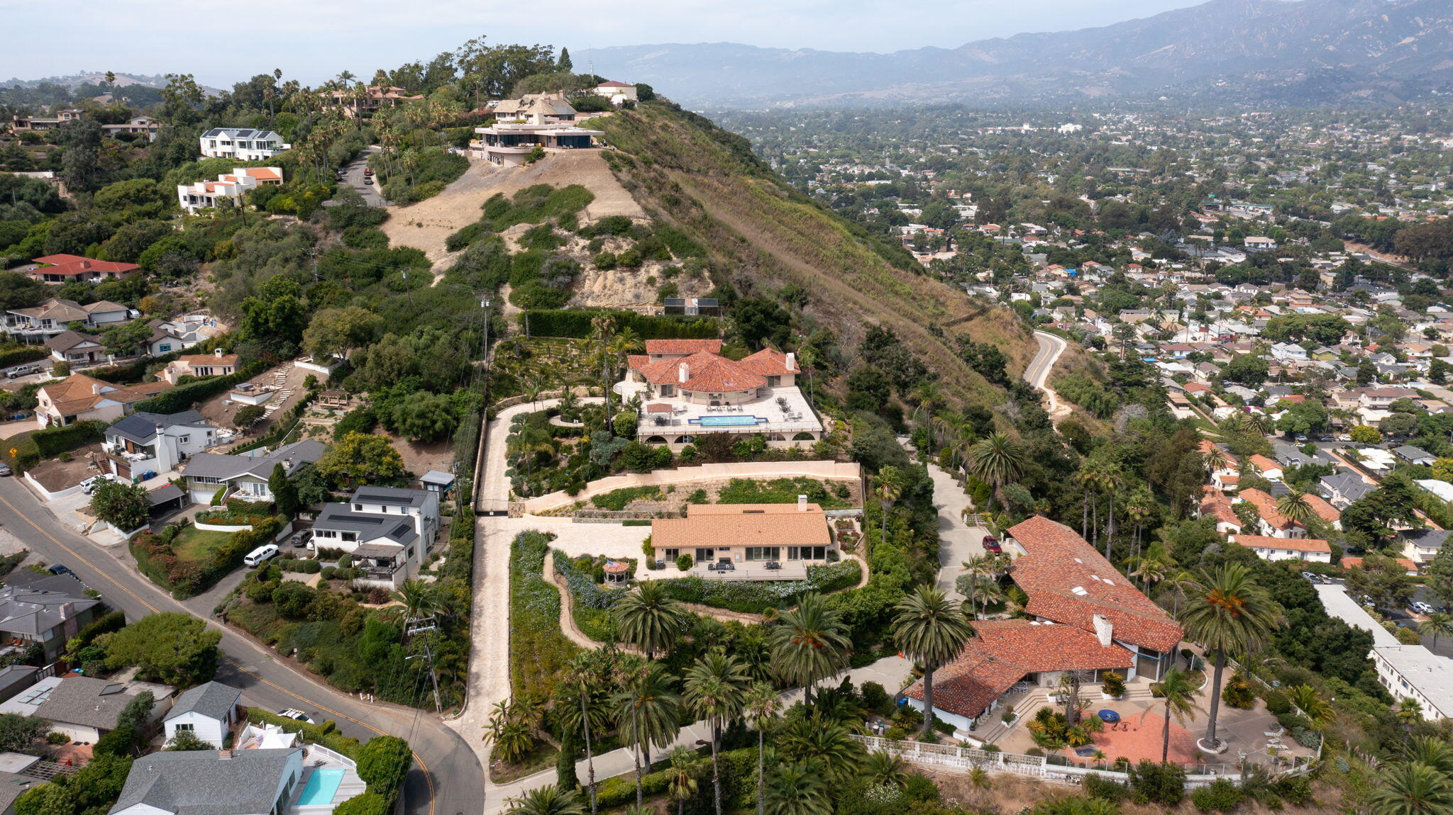 550 Miramonte Drive