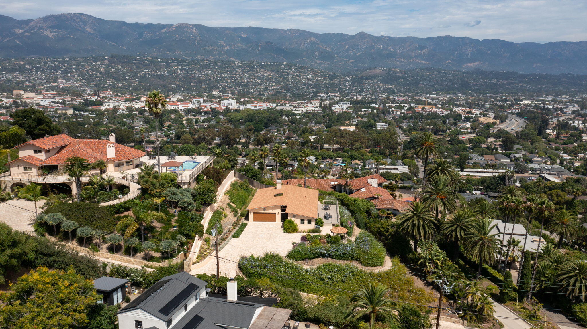 550 Miramonte Drive
