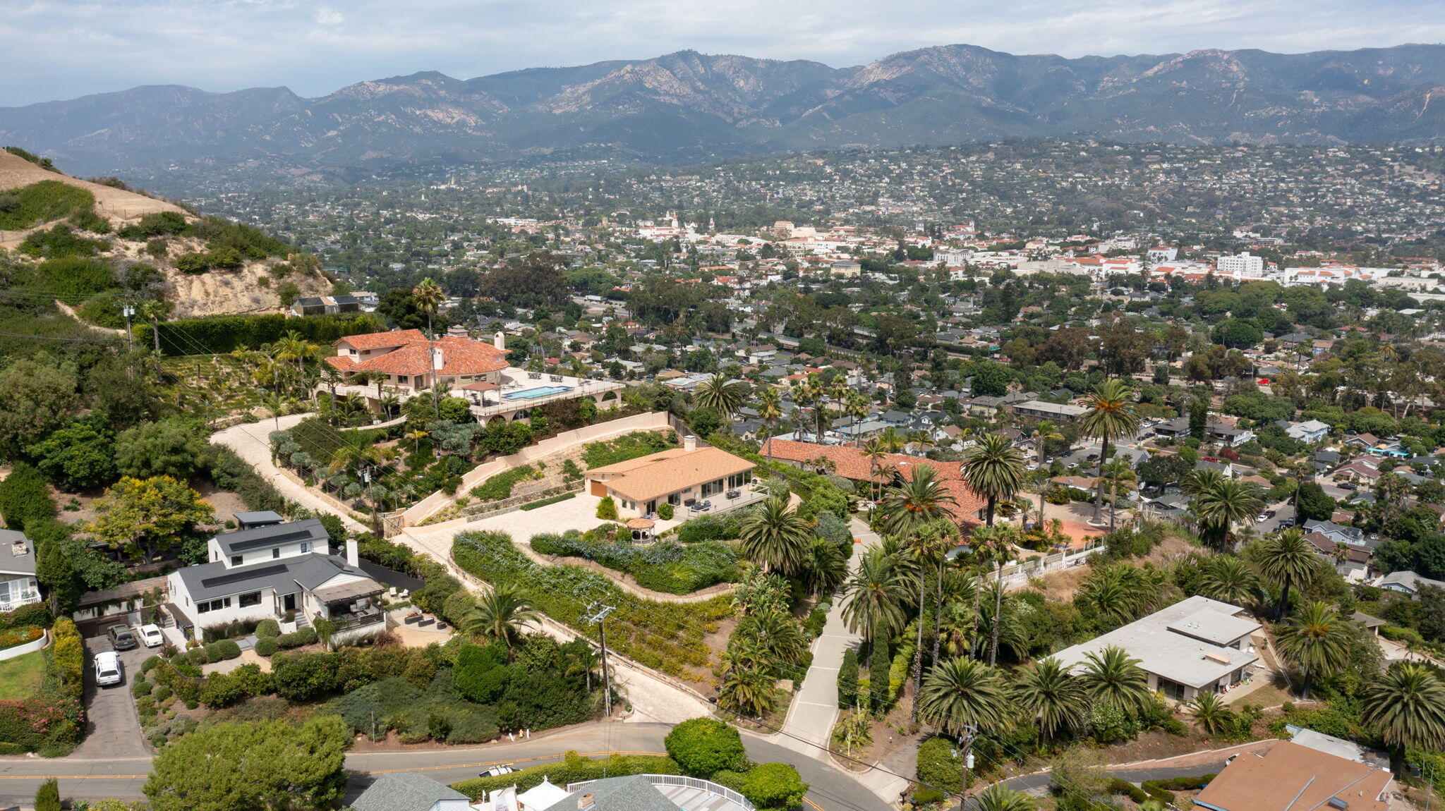550 Miramonte Drive