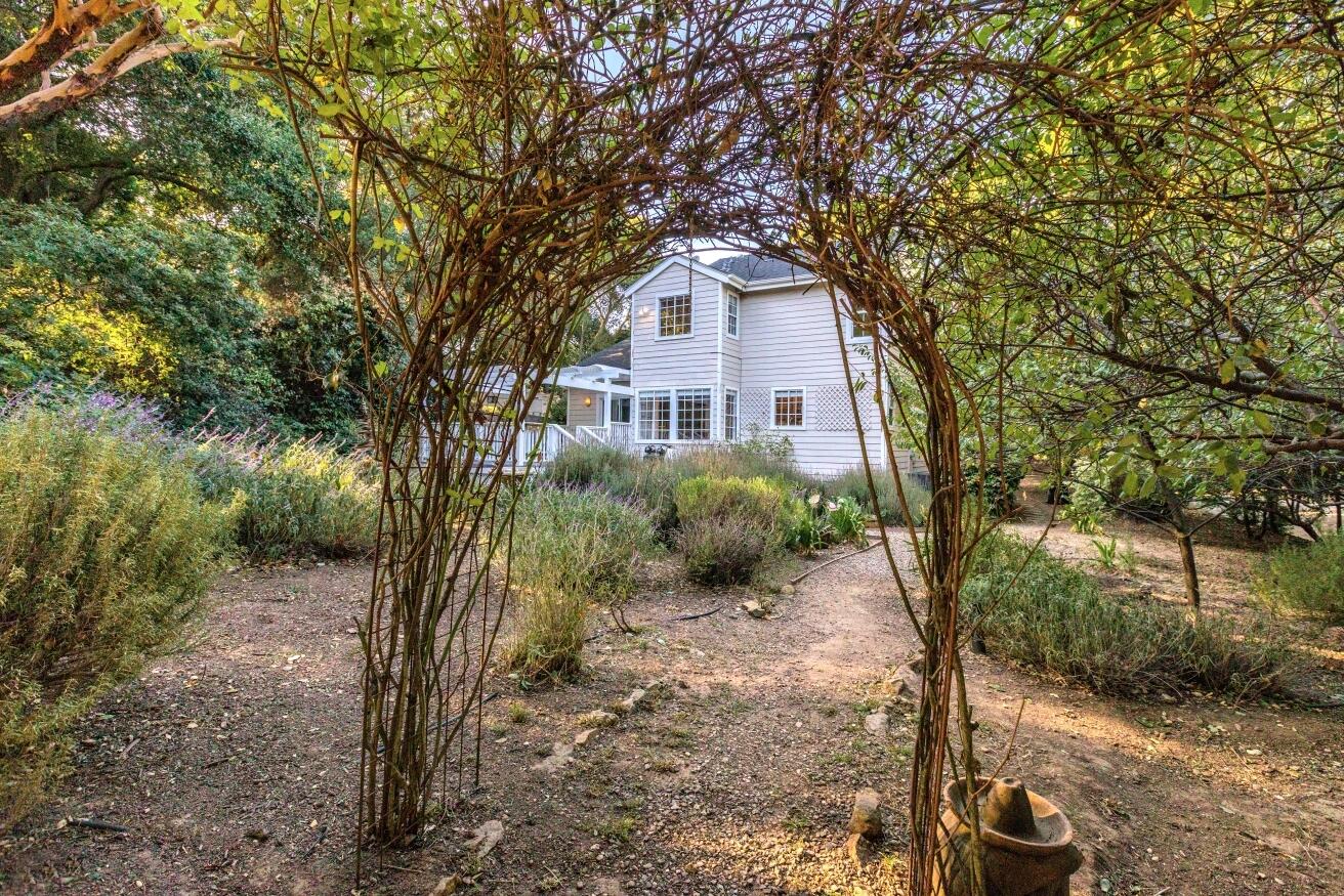 5801 W Camino Cielo