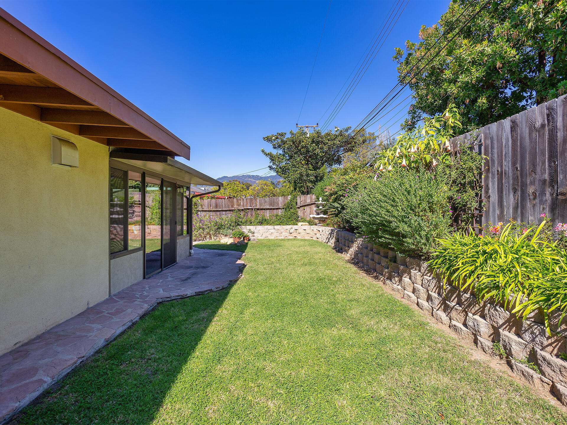 150 La Venta Drive