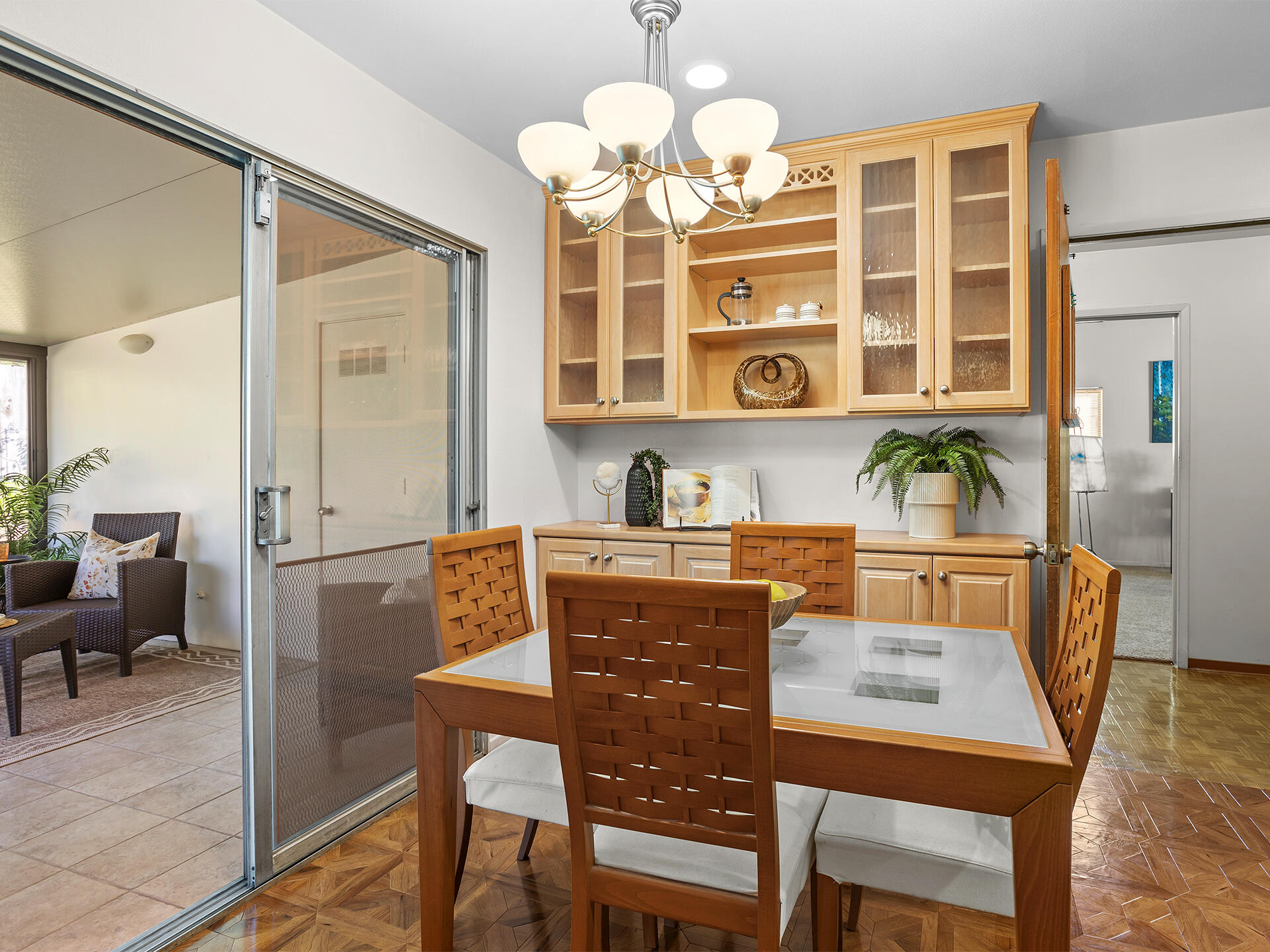 150 La Venta Drive
