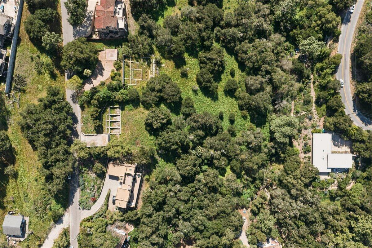 225 Conejo Road