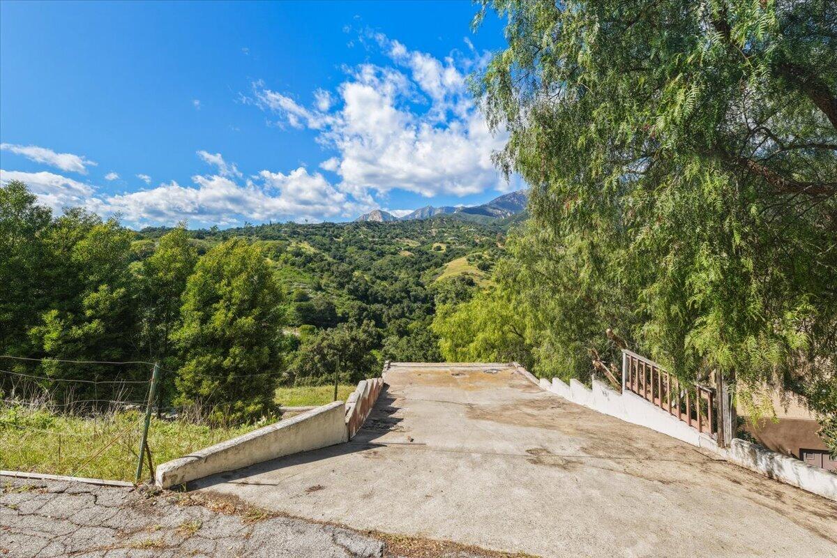 225 Conejo Road