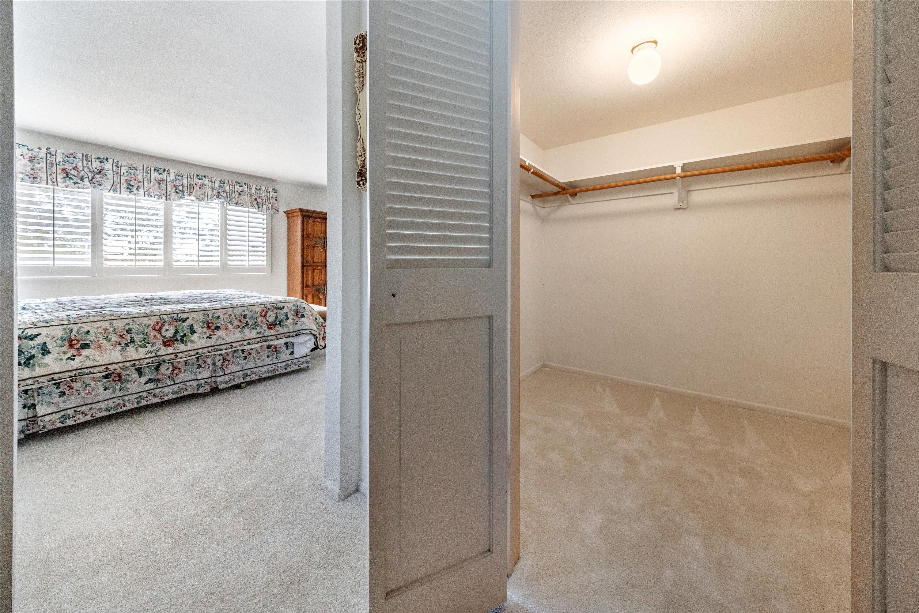 825 Paseo Alicante