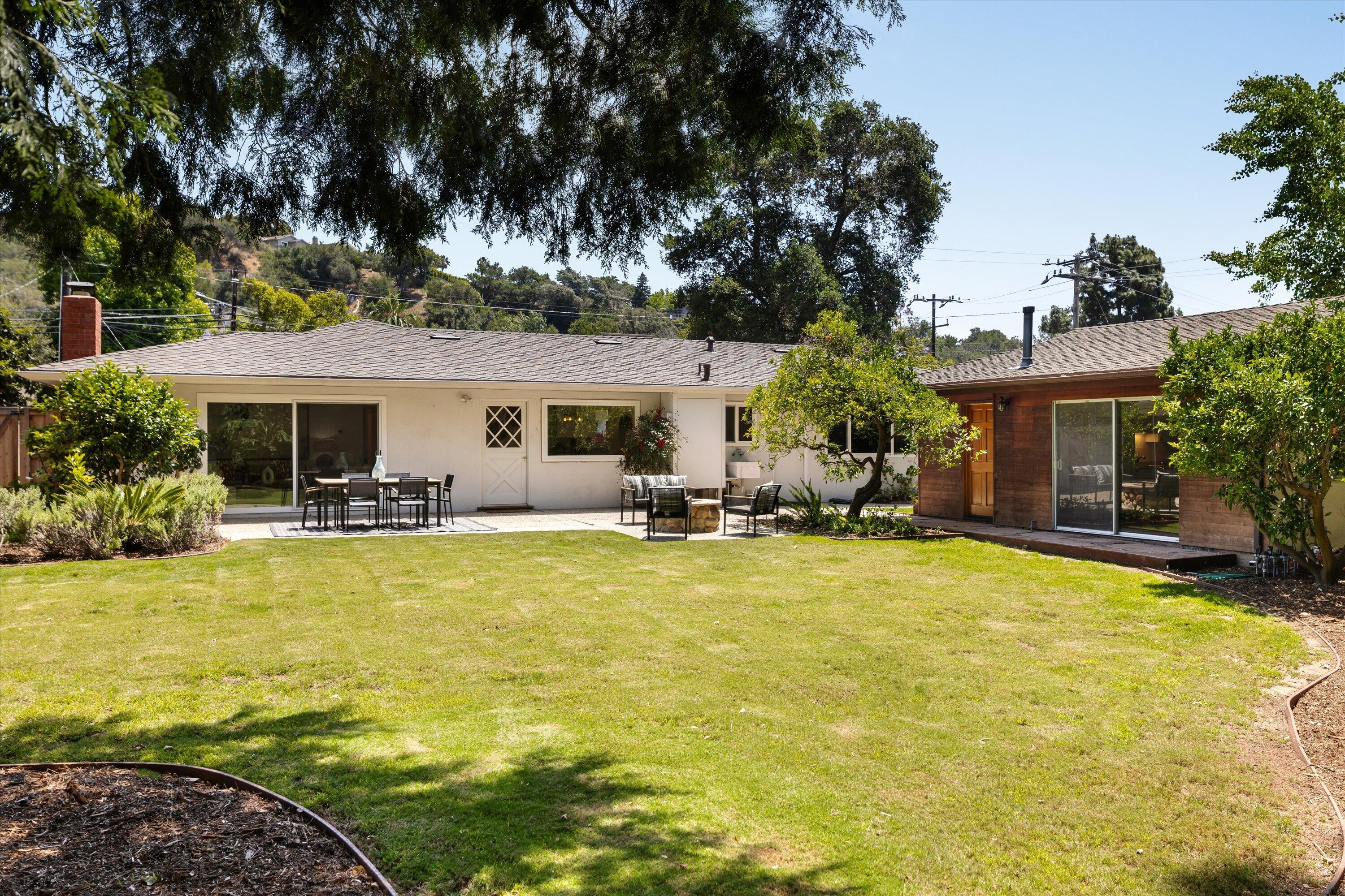 989 N San Marcos Road