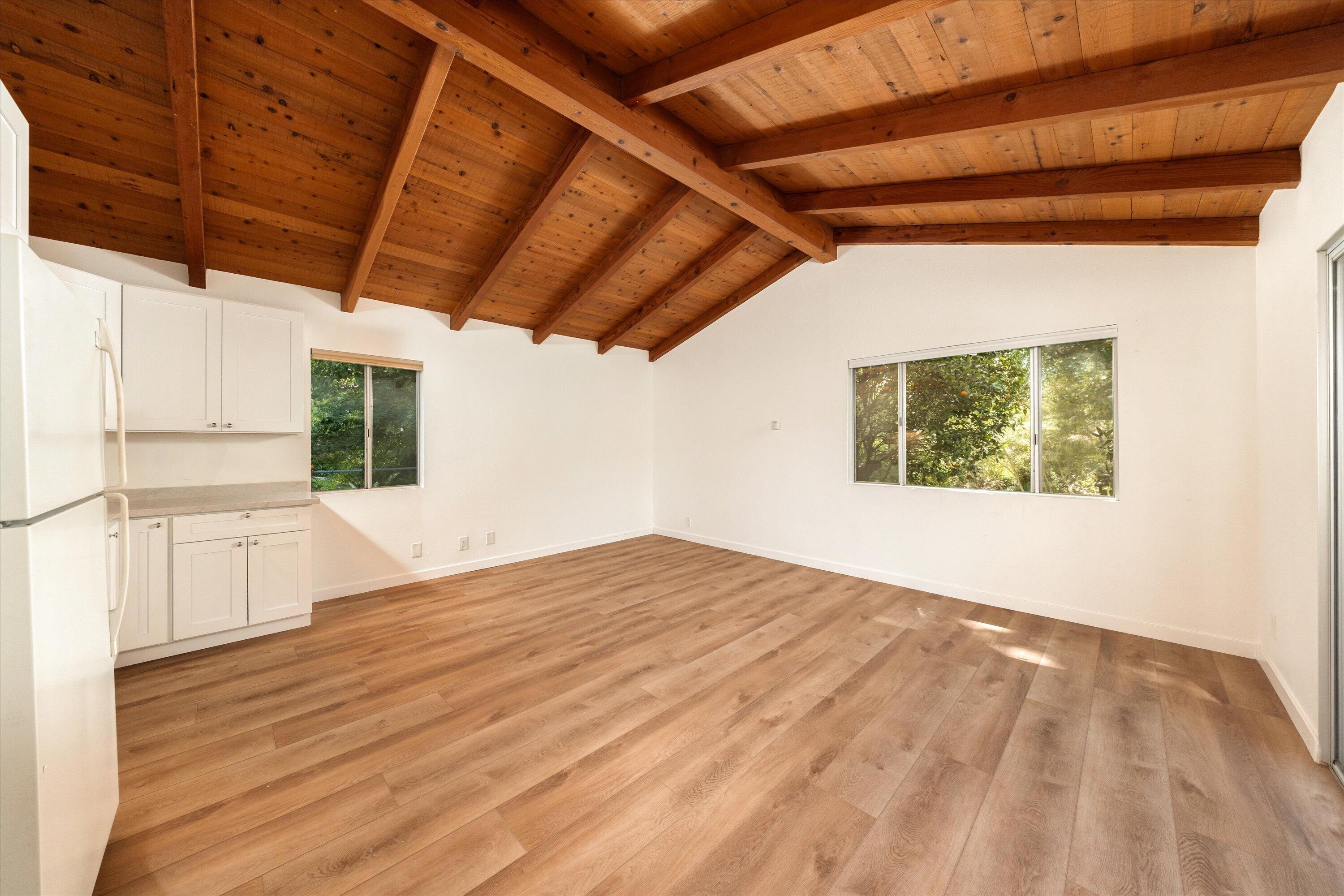 989 N San Marcos Road