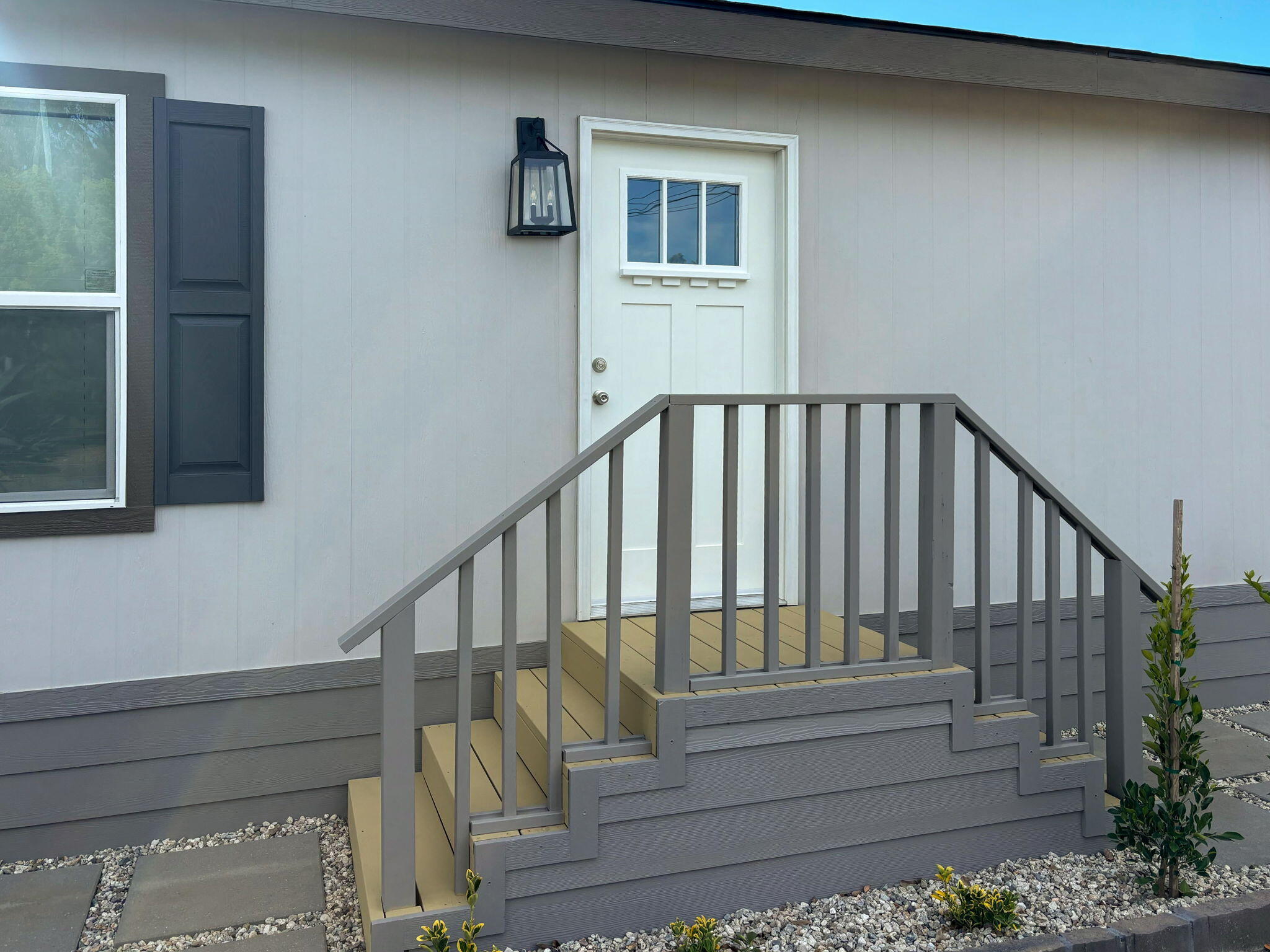 7368 Hollister Avenue Spc 27