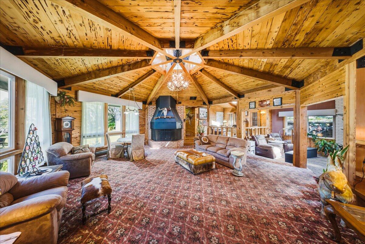 6645 Fern Canyon Road