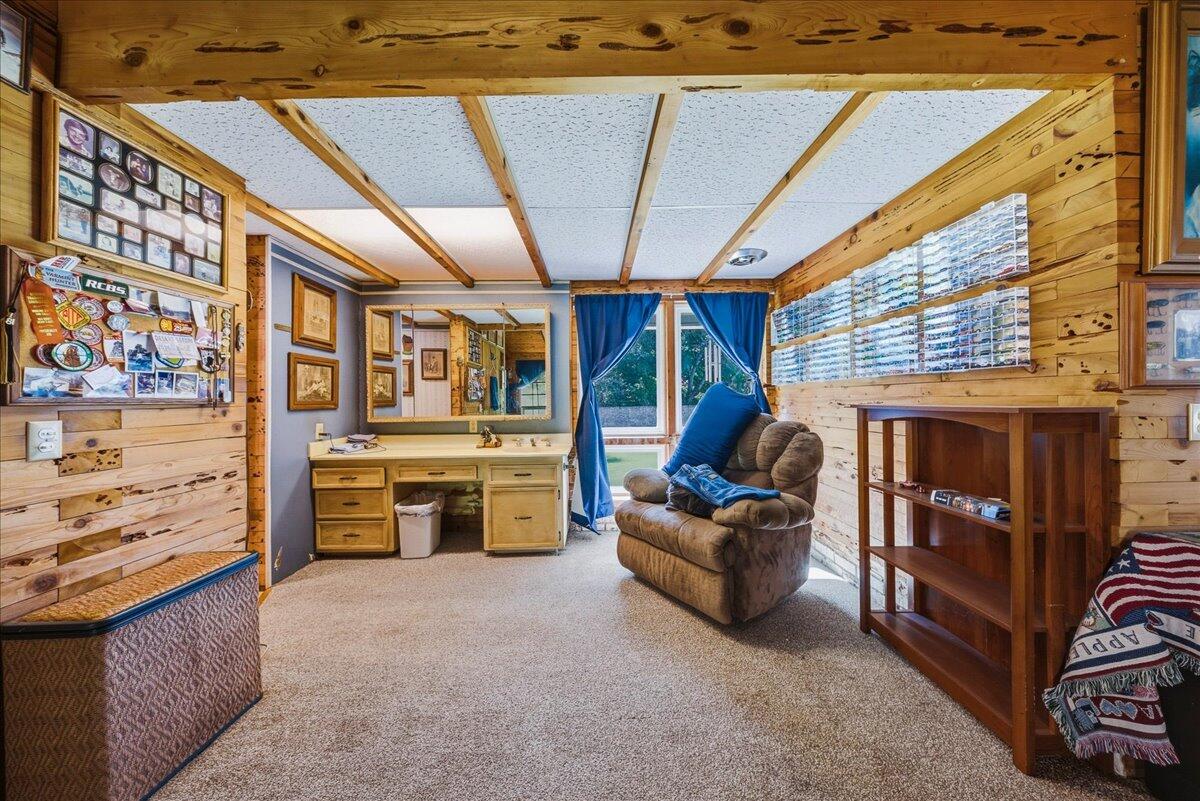 6645 Fern Canyon Road