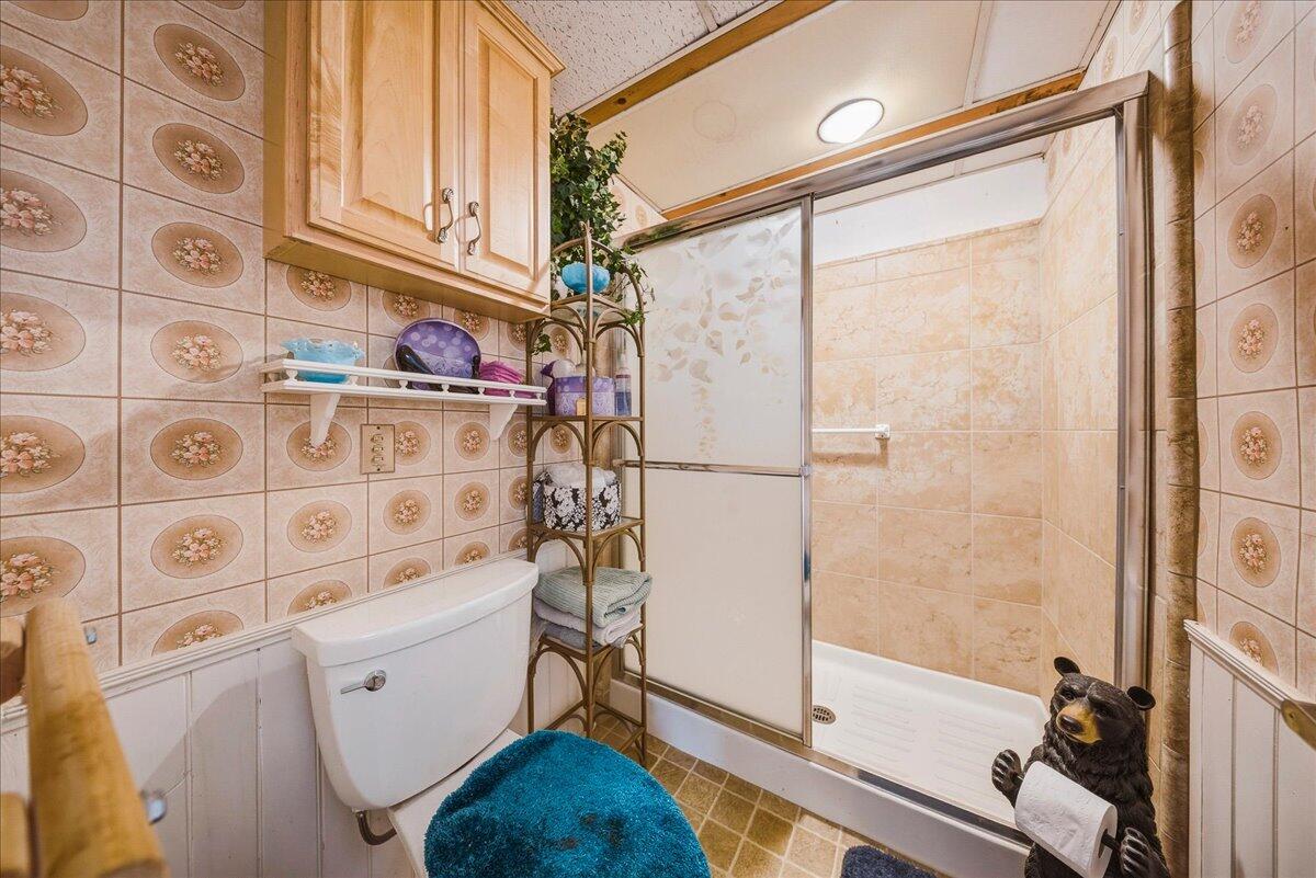 6645 Fern Canyon Road