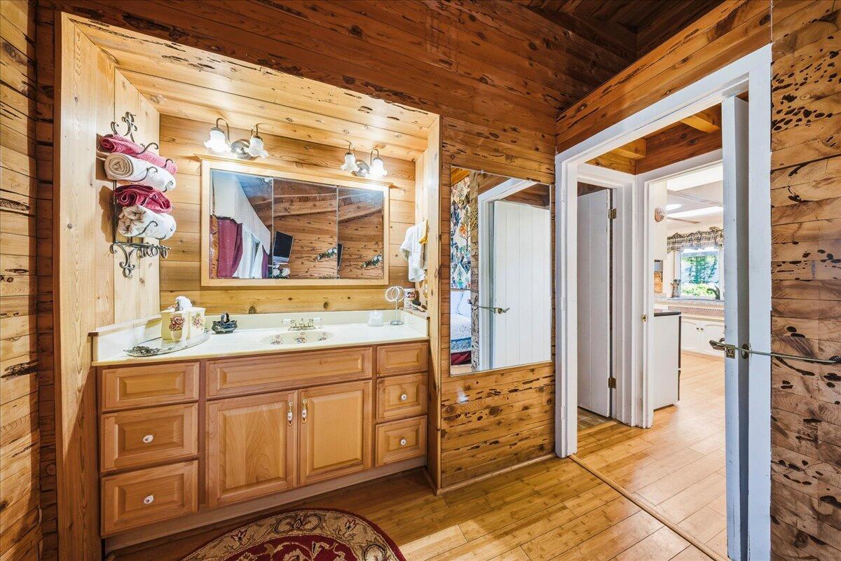 6645 Fern Canyon Road