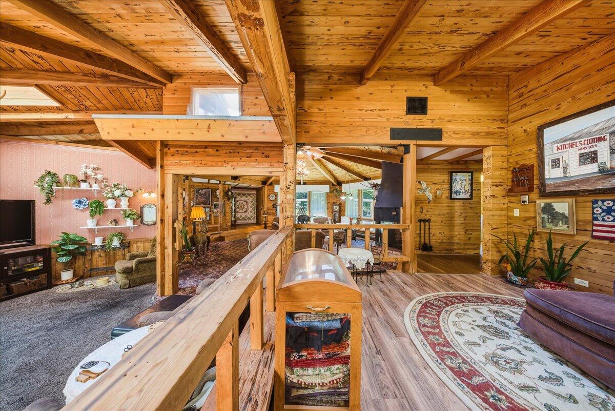 6645 Fern Canyon Road