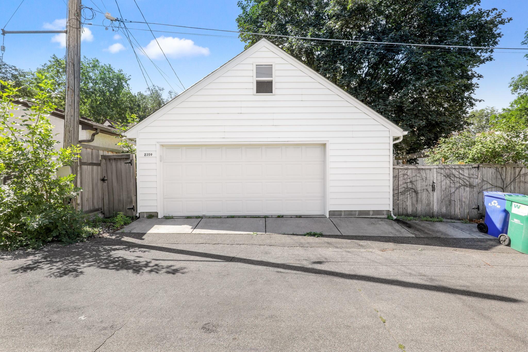 2359 Beverly Road
