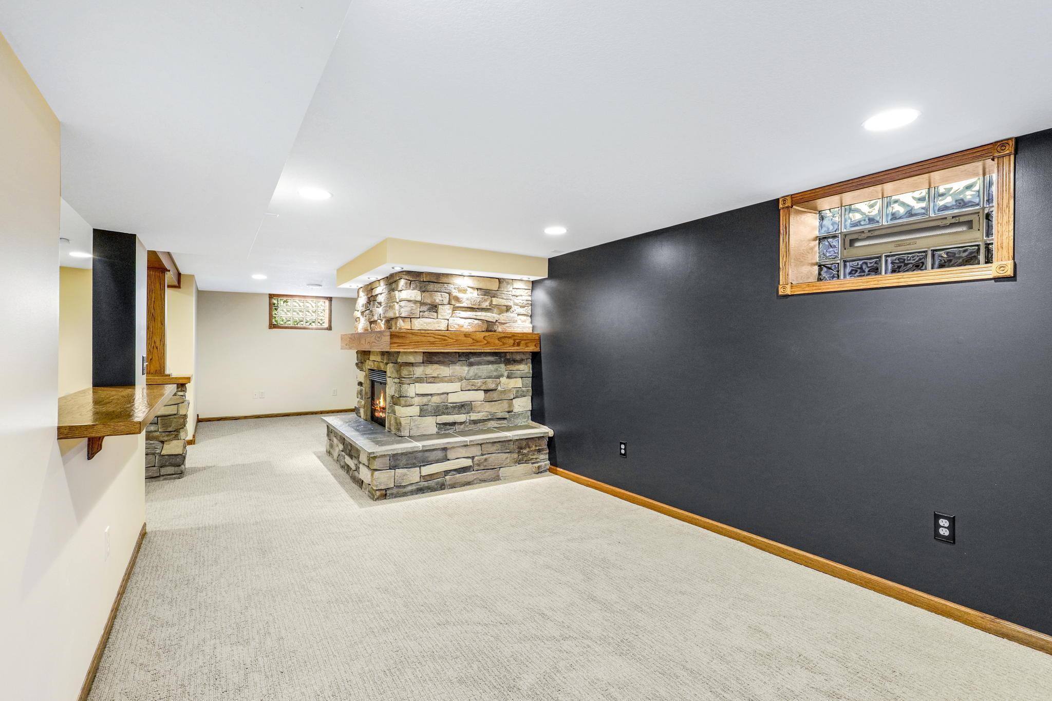 2359 Beverly Road