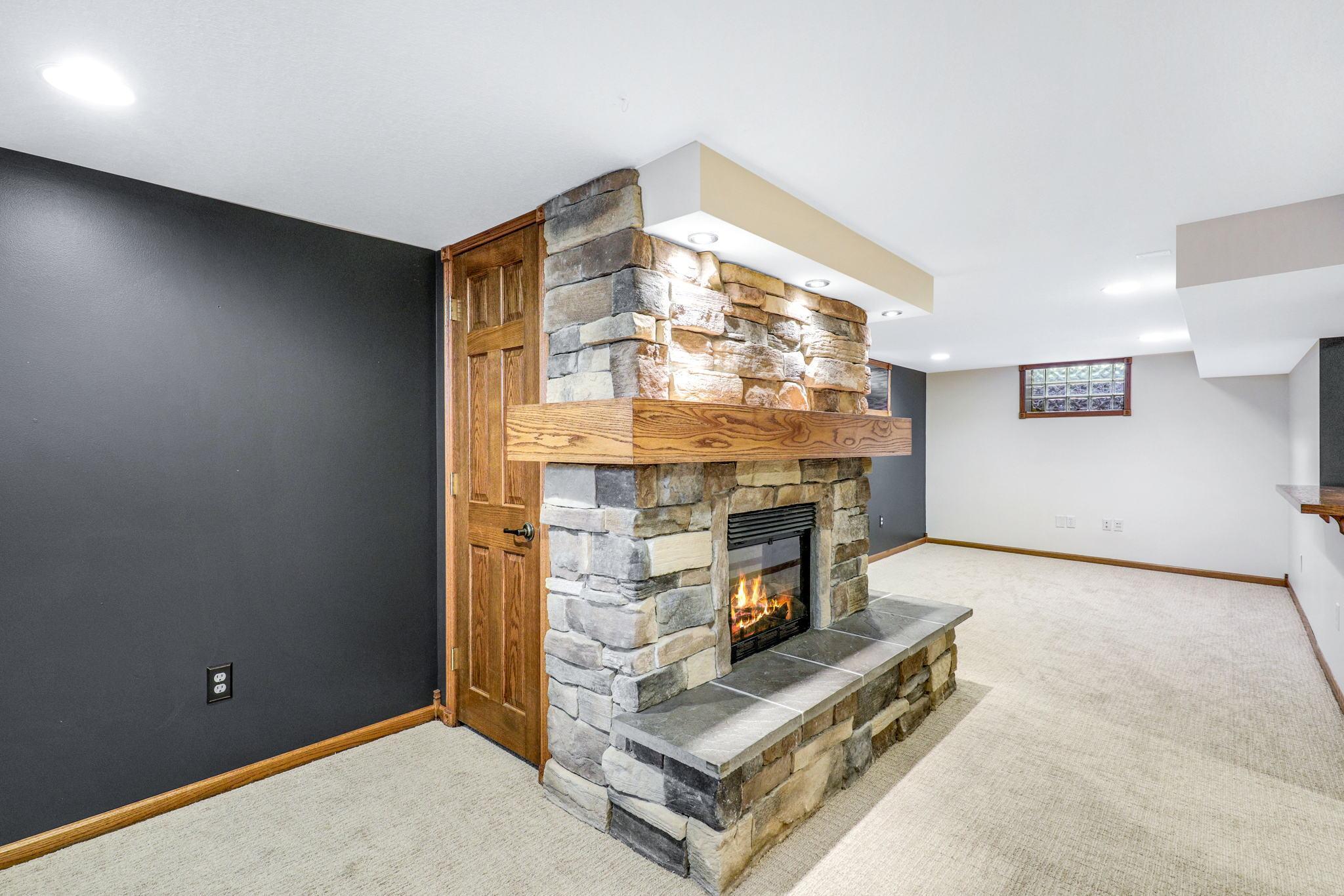 2359 Beverly Road