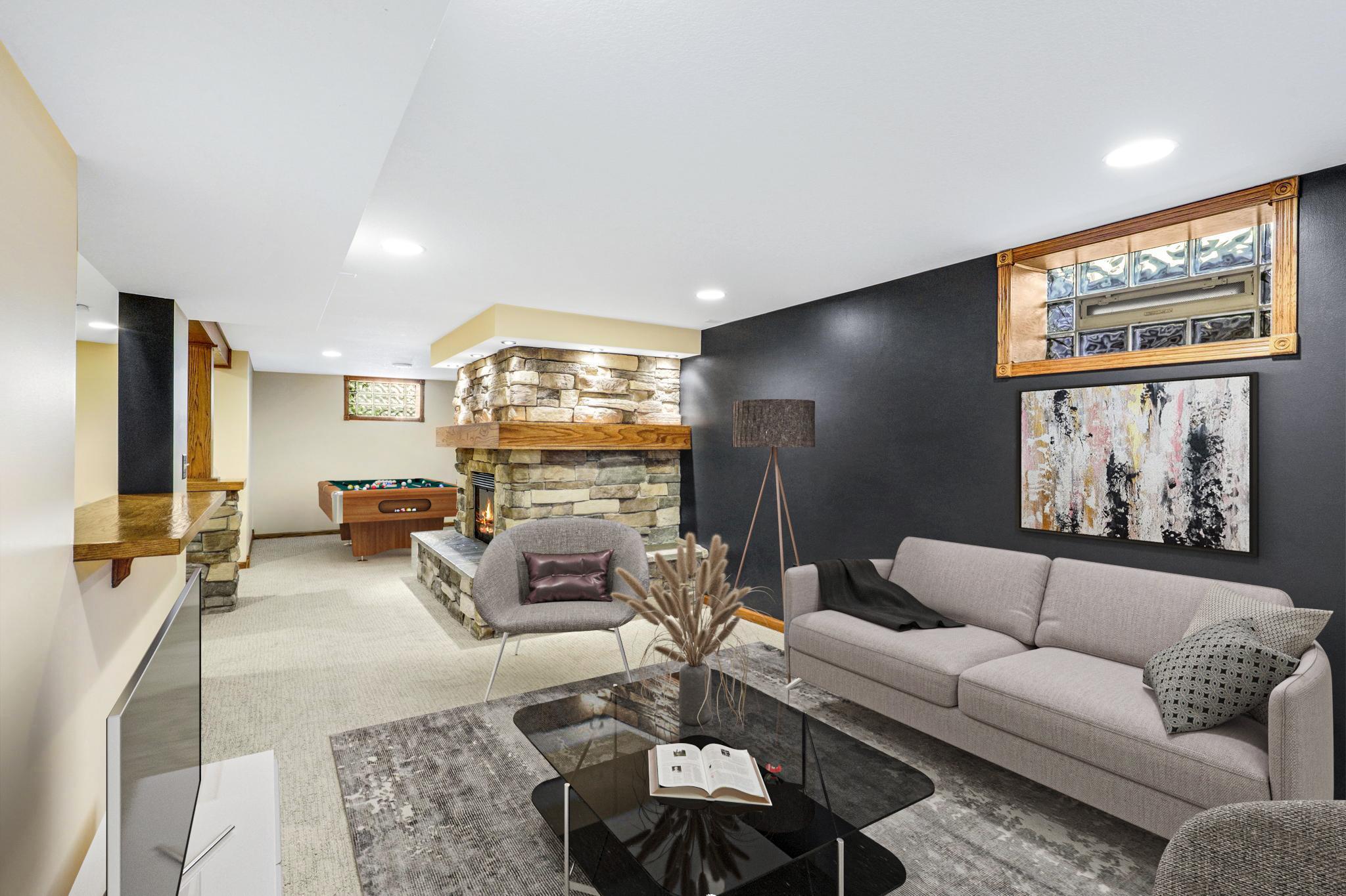 2359 Beverly Road