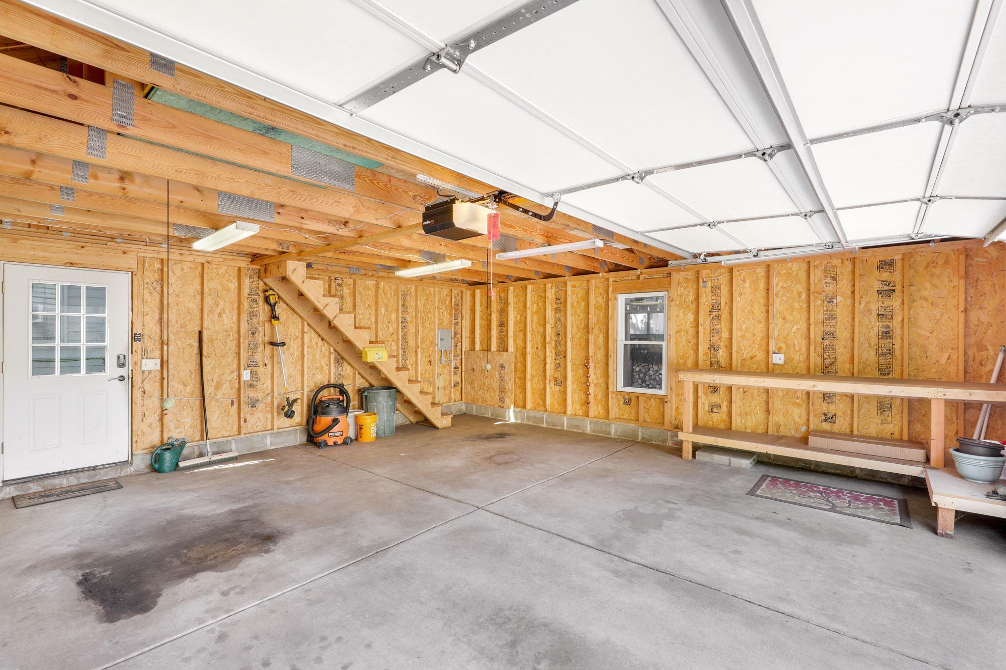 2359 Beverly Road