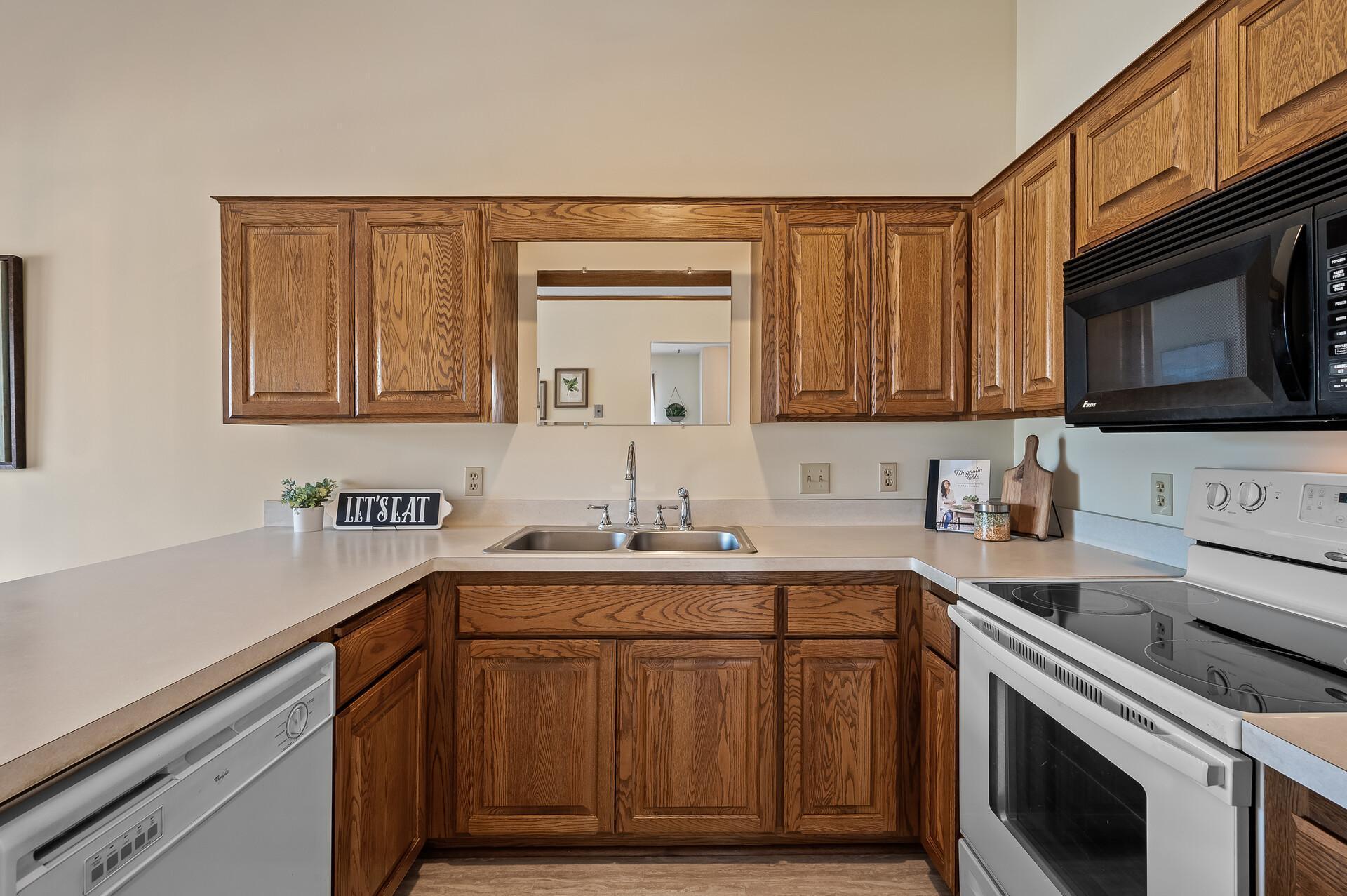 427 Dorland Road S