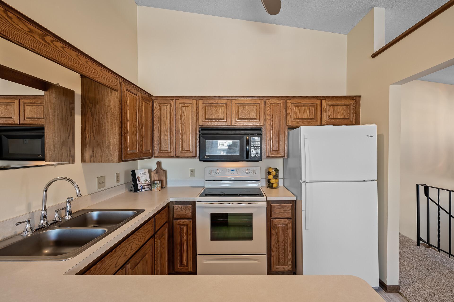 427 Dorland Road S