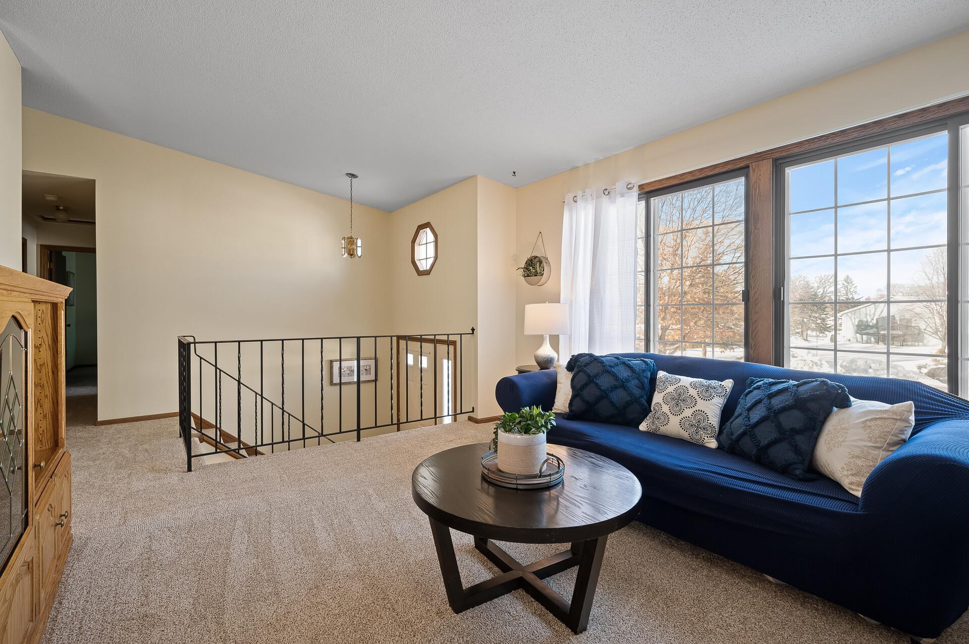 427 Dorland Road S