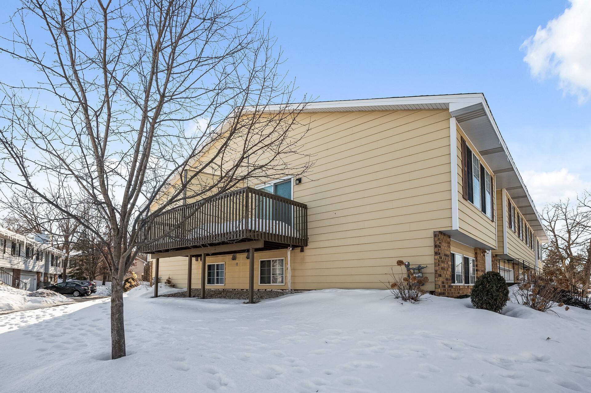 427 Dorland Road S